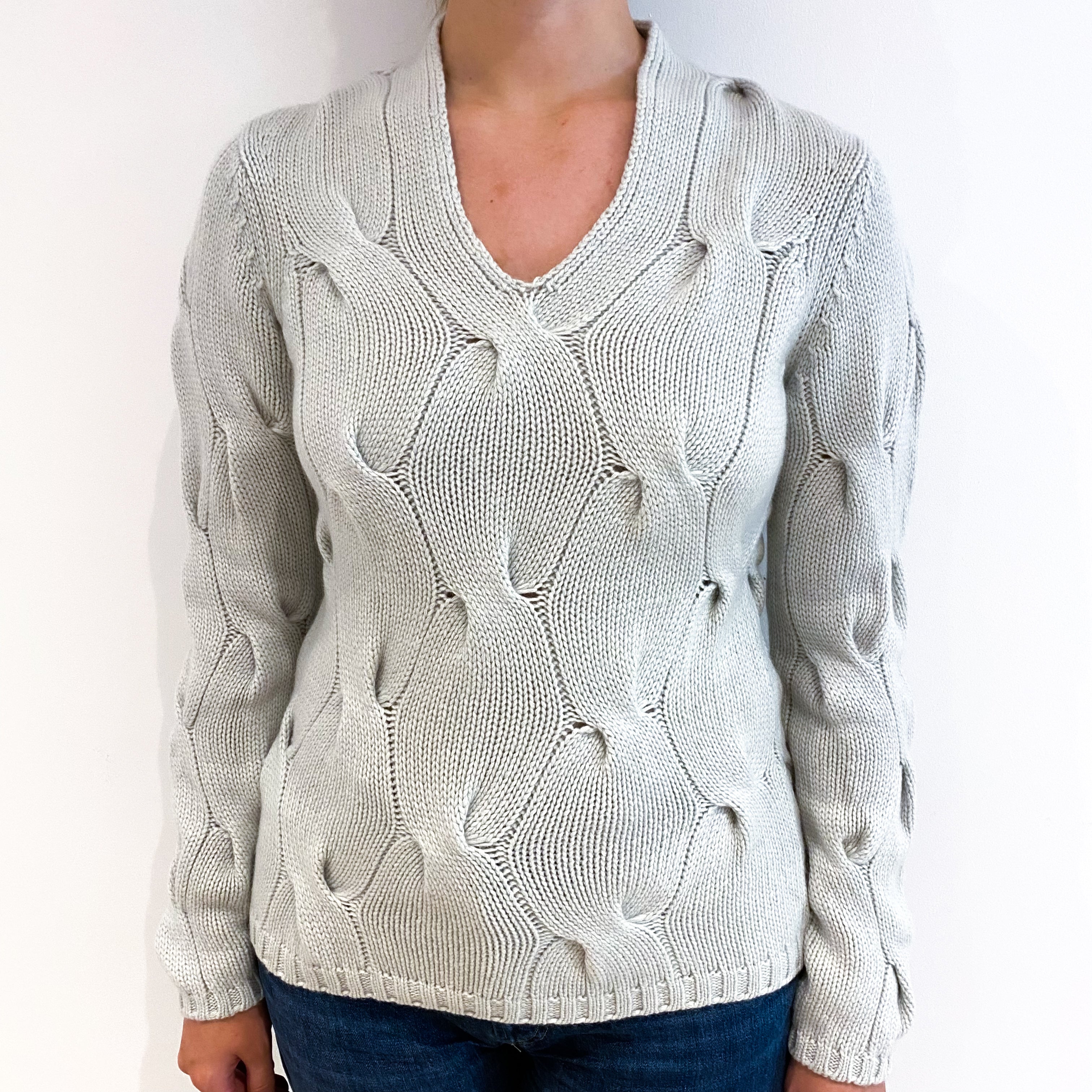 Frost Grey Chunky Cable Cashmere V-Neck Jumper Small
