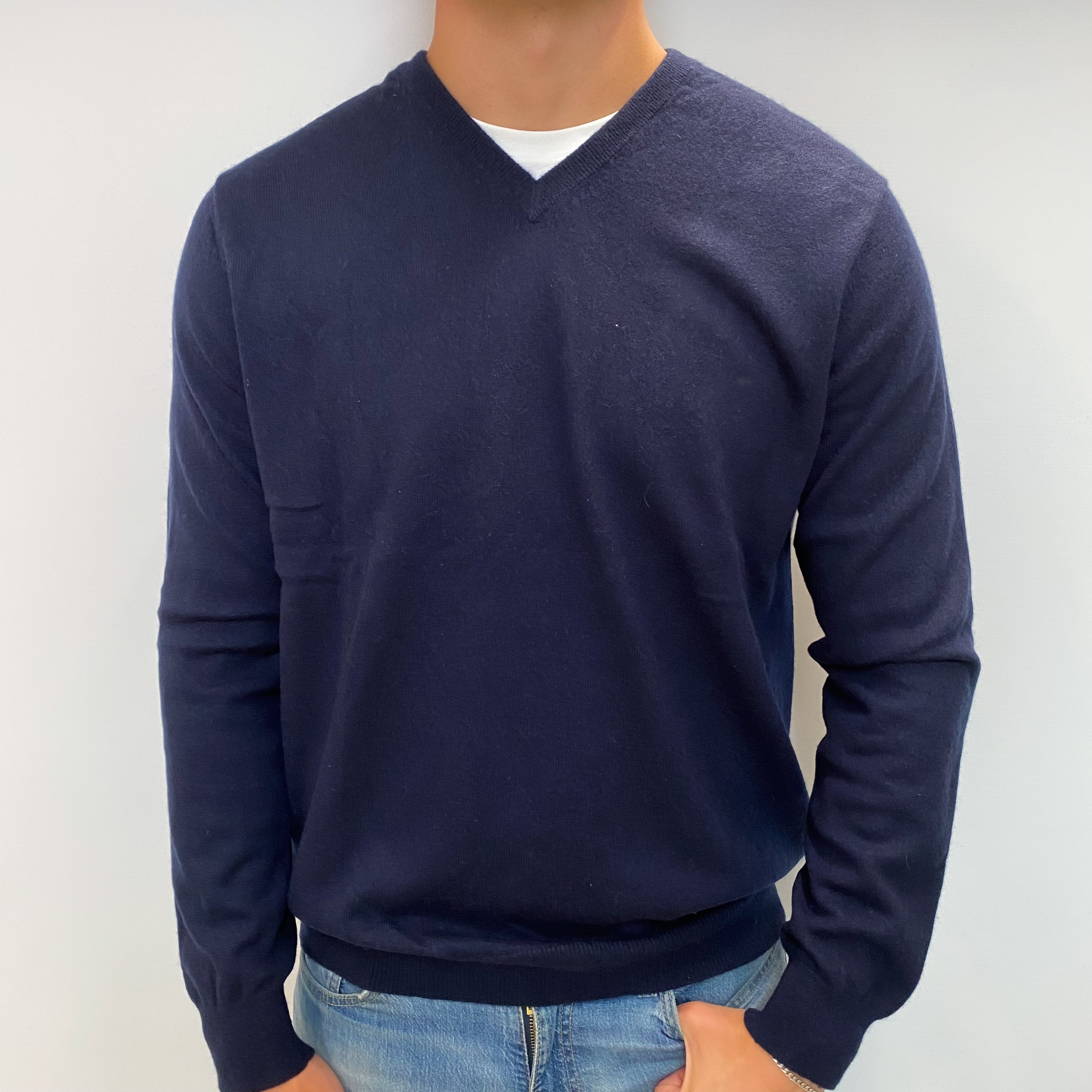 Men's Navy Blue Cashmere V Neck Jumper XL