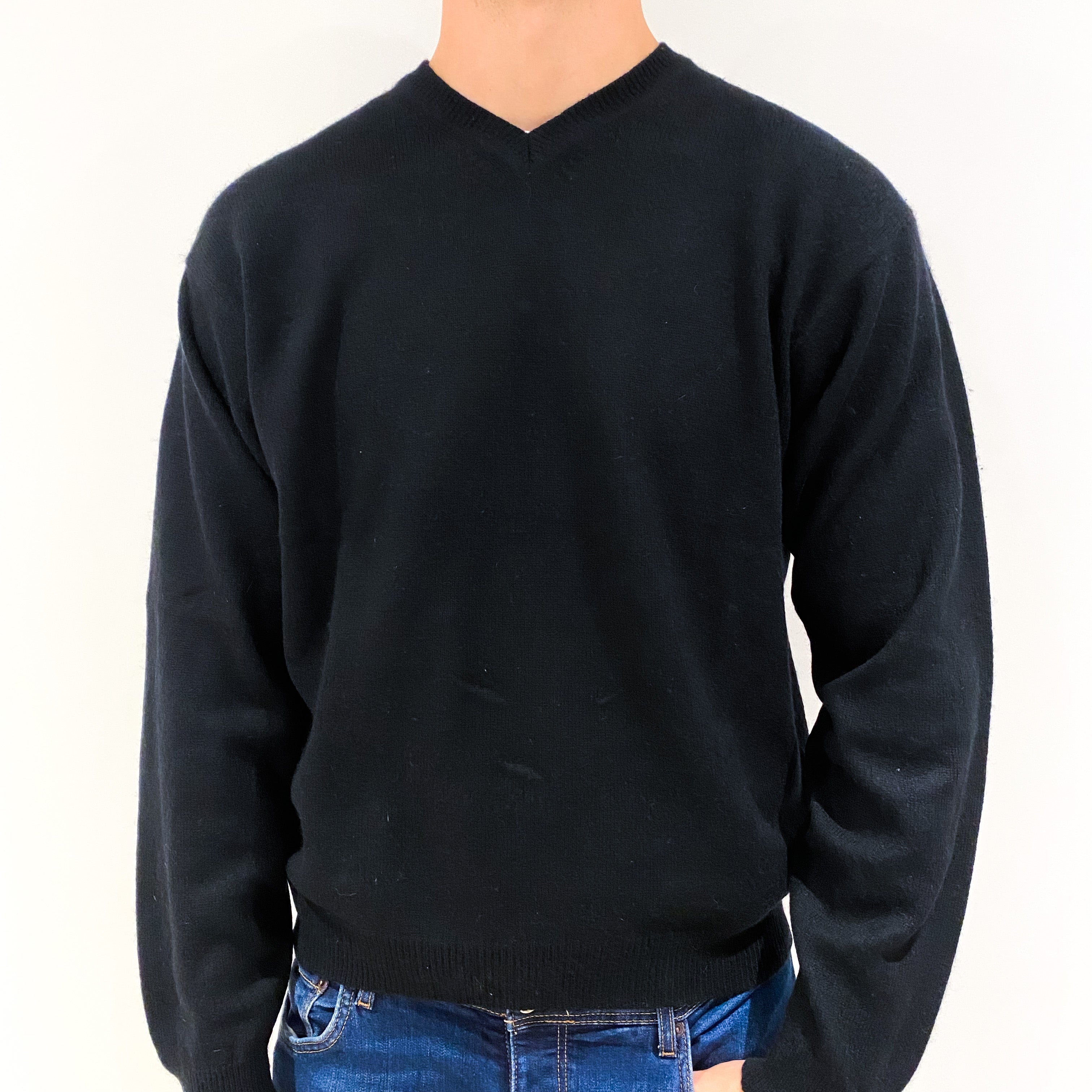 Men's Black Cashmere V-Neck Jumper Extra Large
