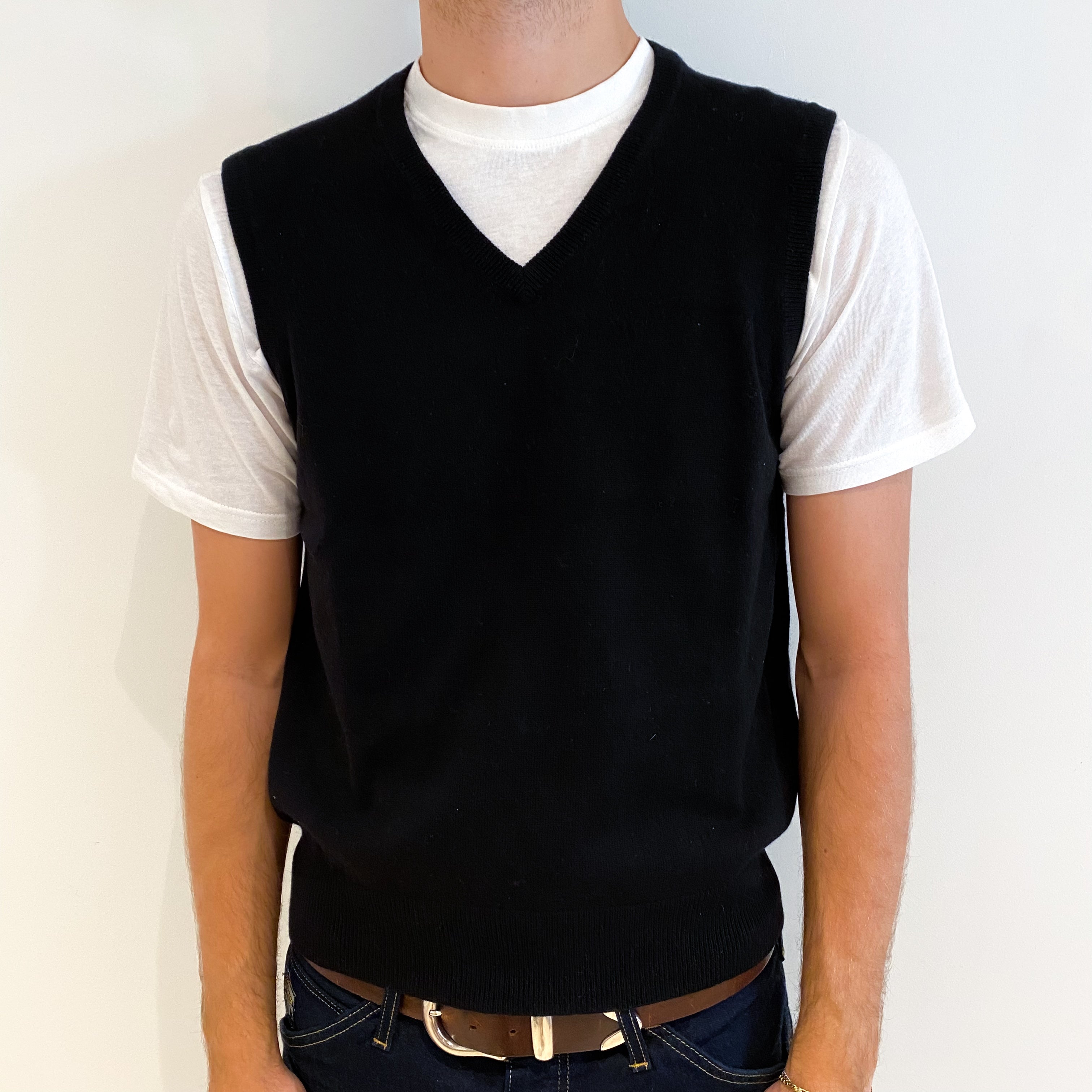Men's Black Cashmere V-Neck Tank Top Medium