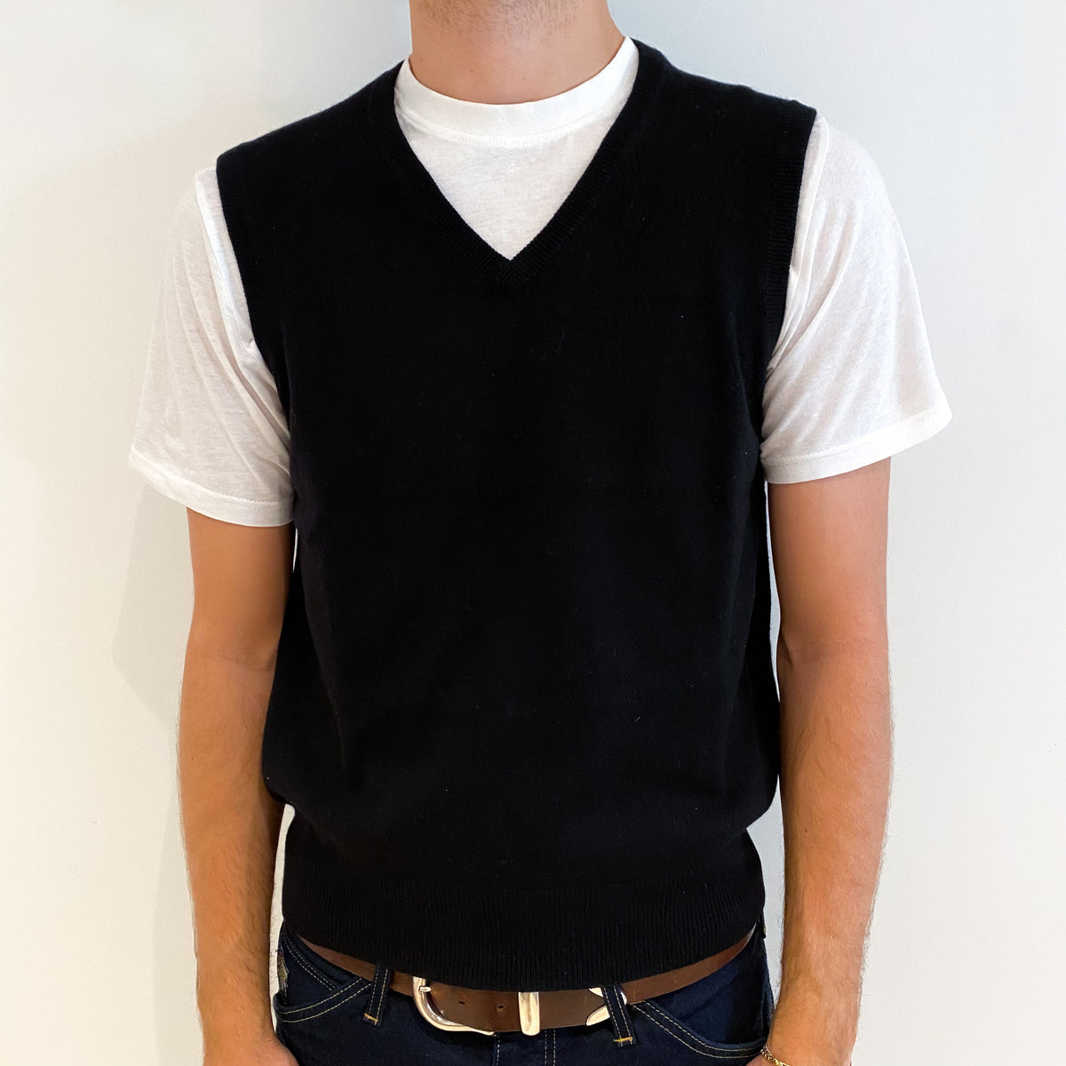 Men's Black Cashmere V-Neck Tank Top Medium