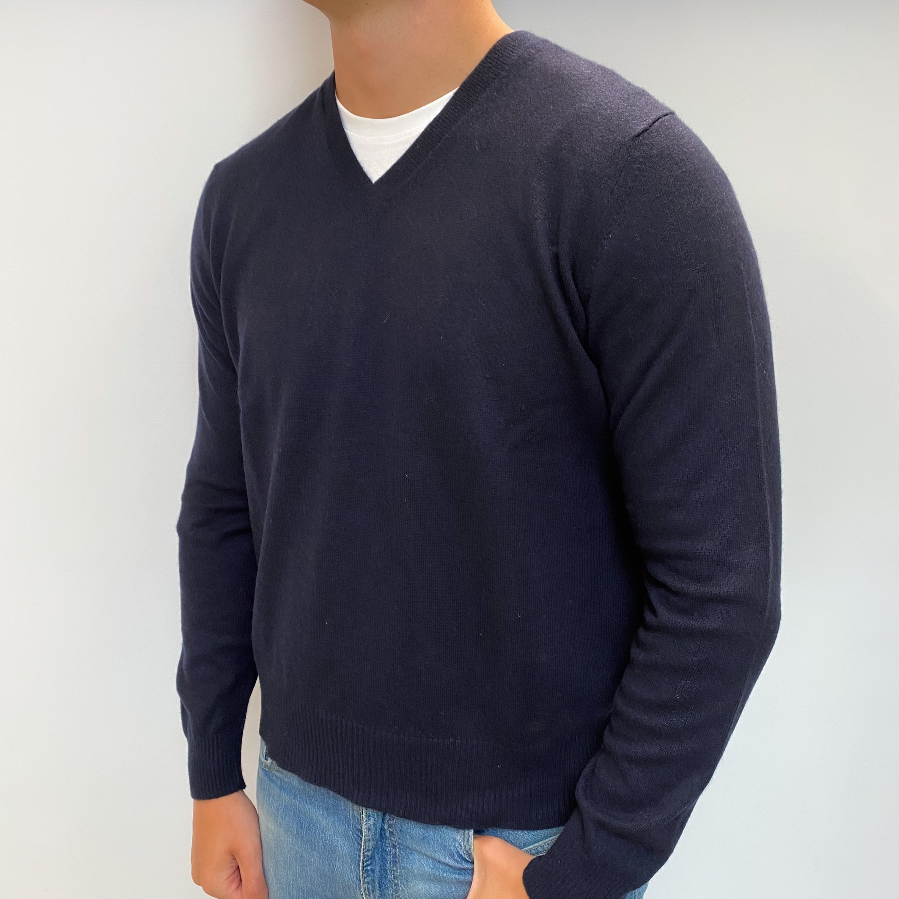 Men's Dark Navy Cashmere V Neck Jumper XXL