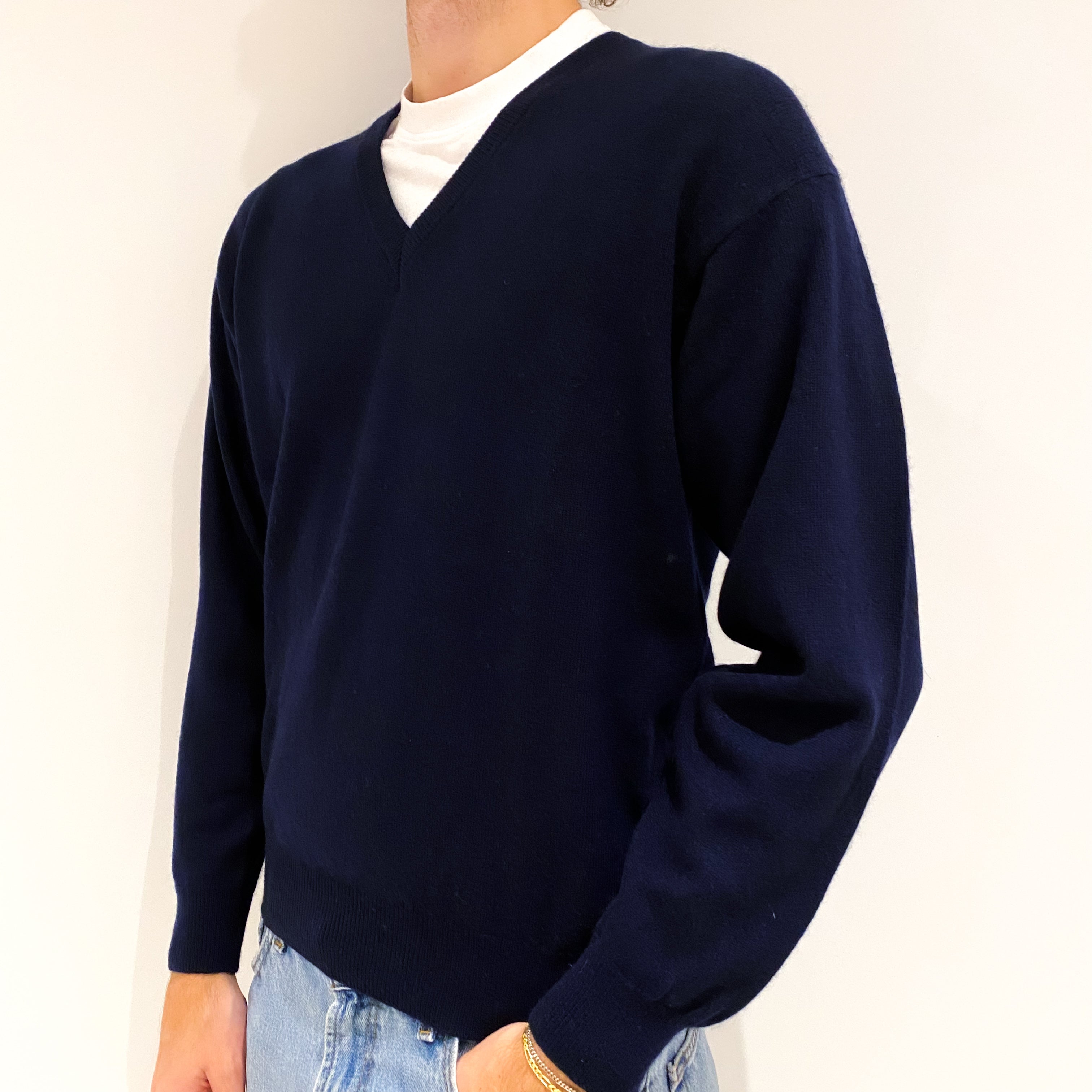 Men's Navy Blue Cashmere V-Neck Jumper Large
