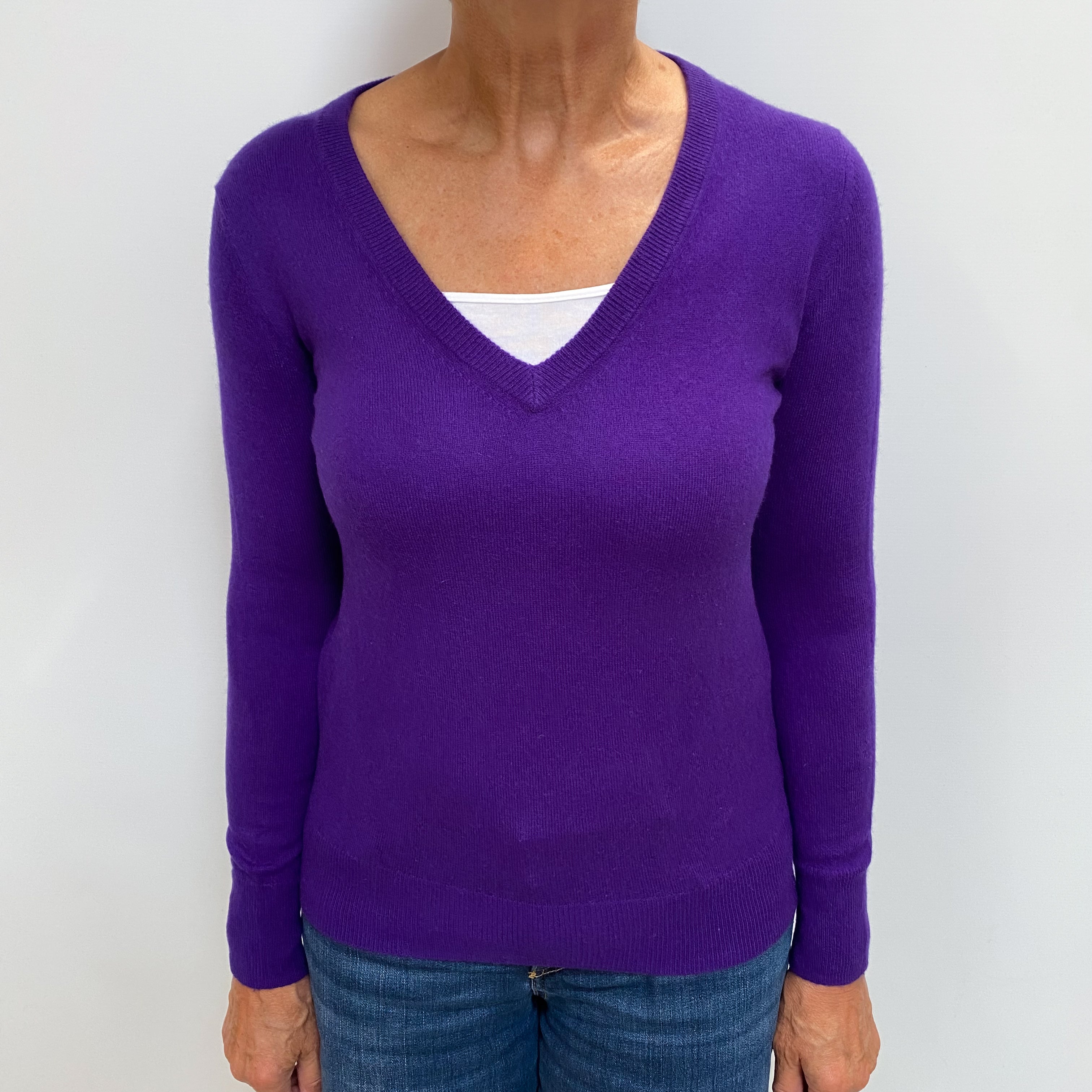 Pansy Purple Cashmere V Neck Jumper Medium