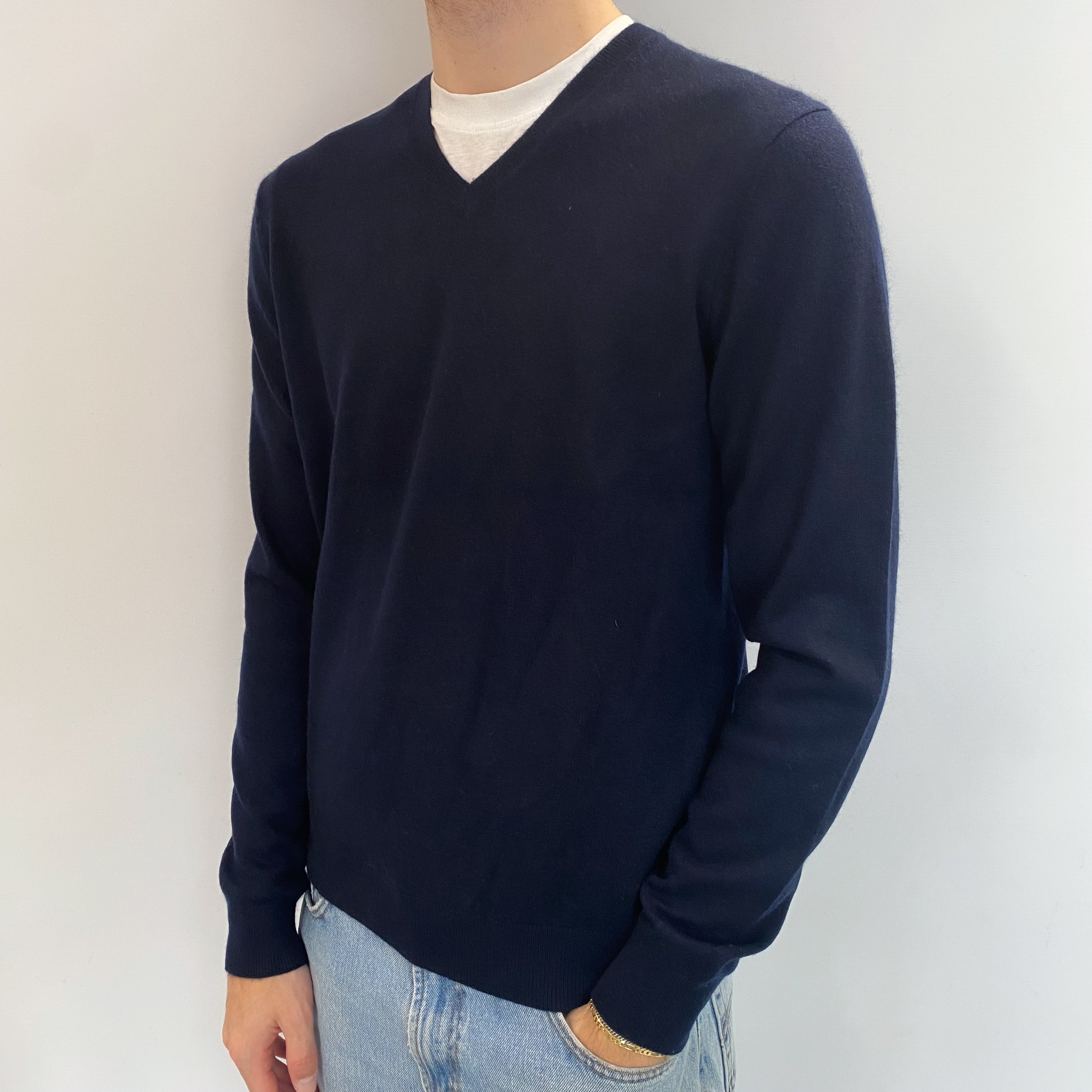 Men's Navy Cashmere V Neck Jumper Medium