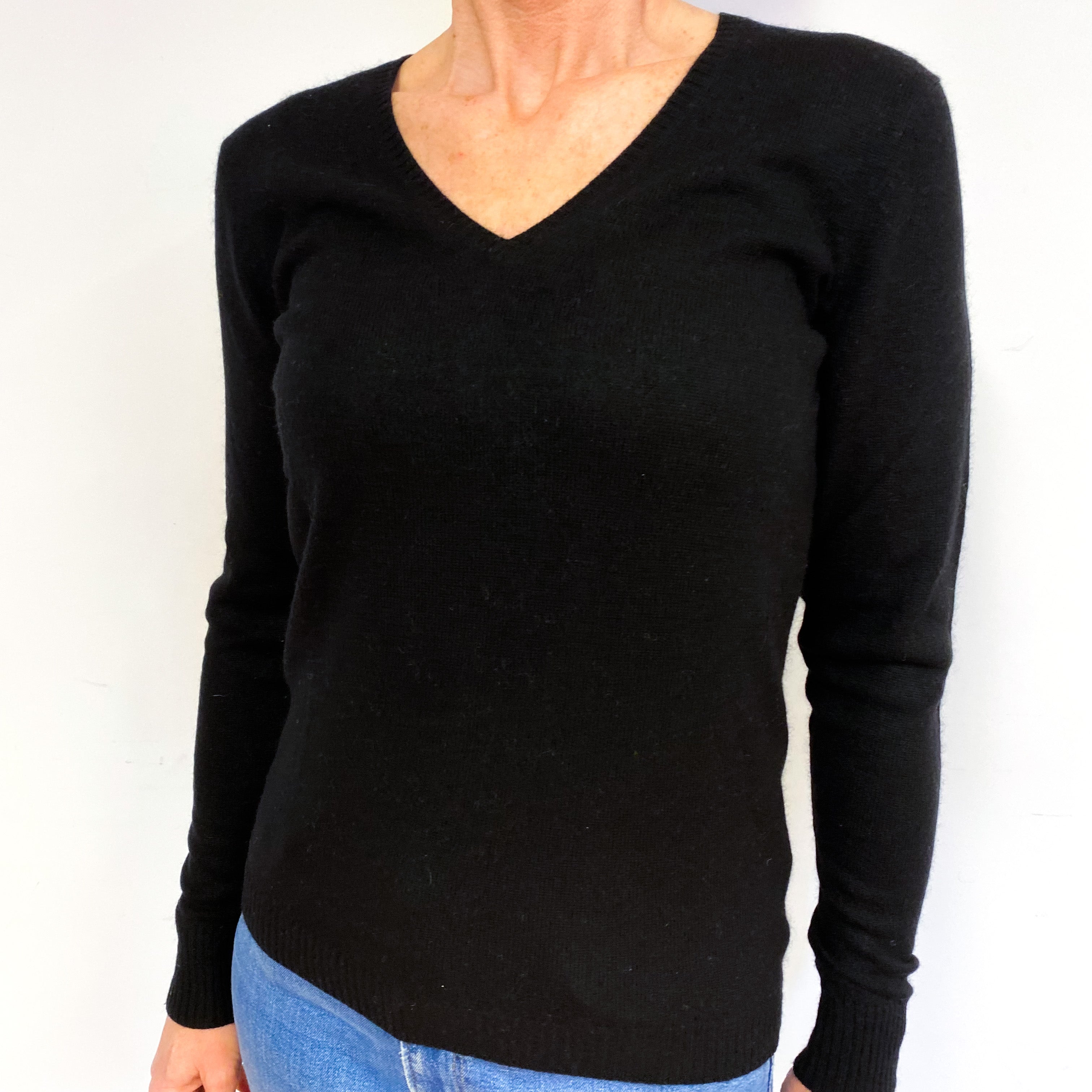 Black Cashmere V-Neck Jumper Medium