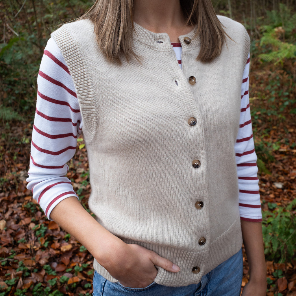 Brand New Oatmeal Luxury Cashmere Crew Neck Waistcoat Small UK 8-10