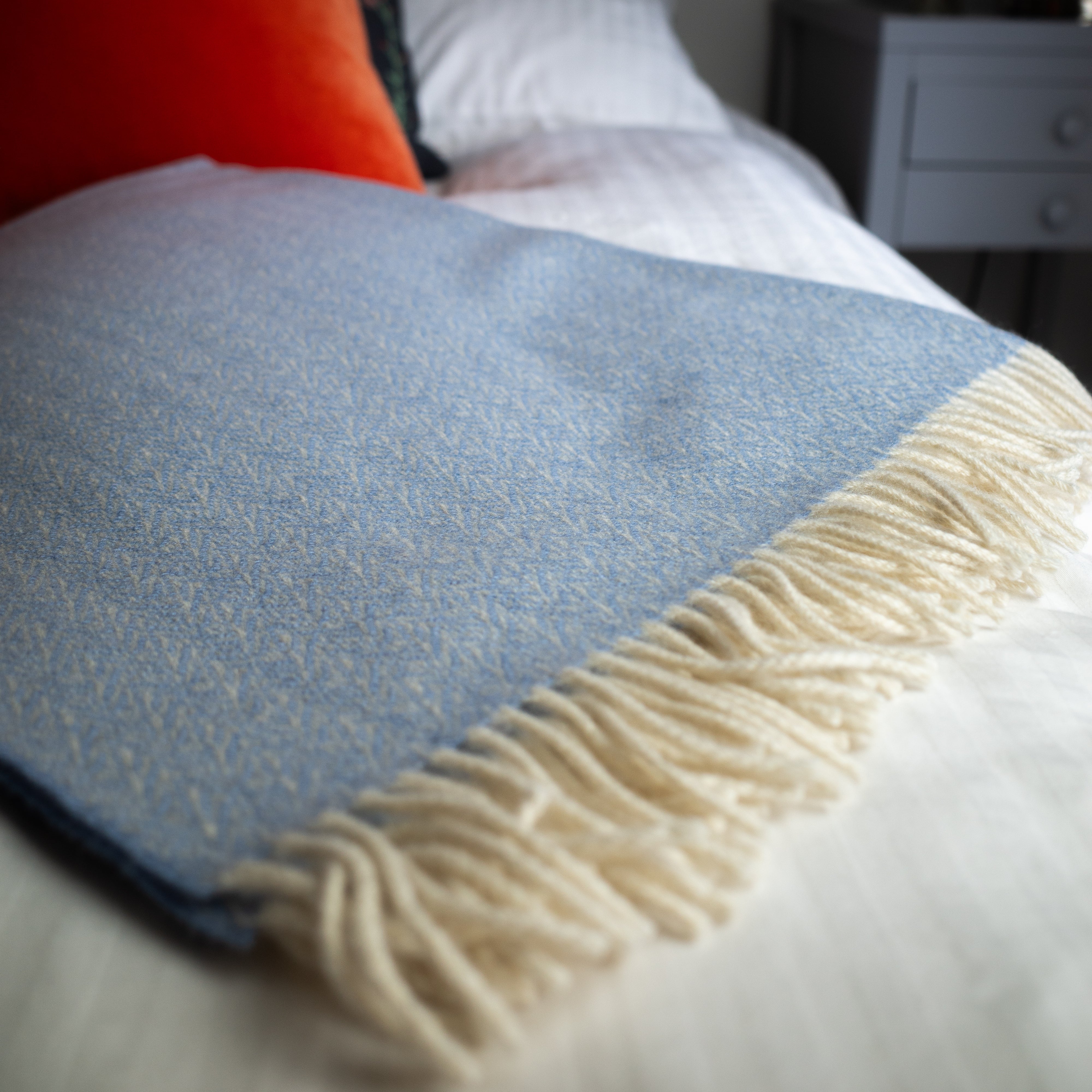 Brand New English Hazy Blue Patterned Luxury Woven Cashmere Cot Blanket