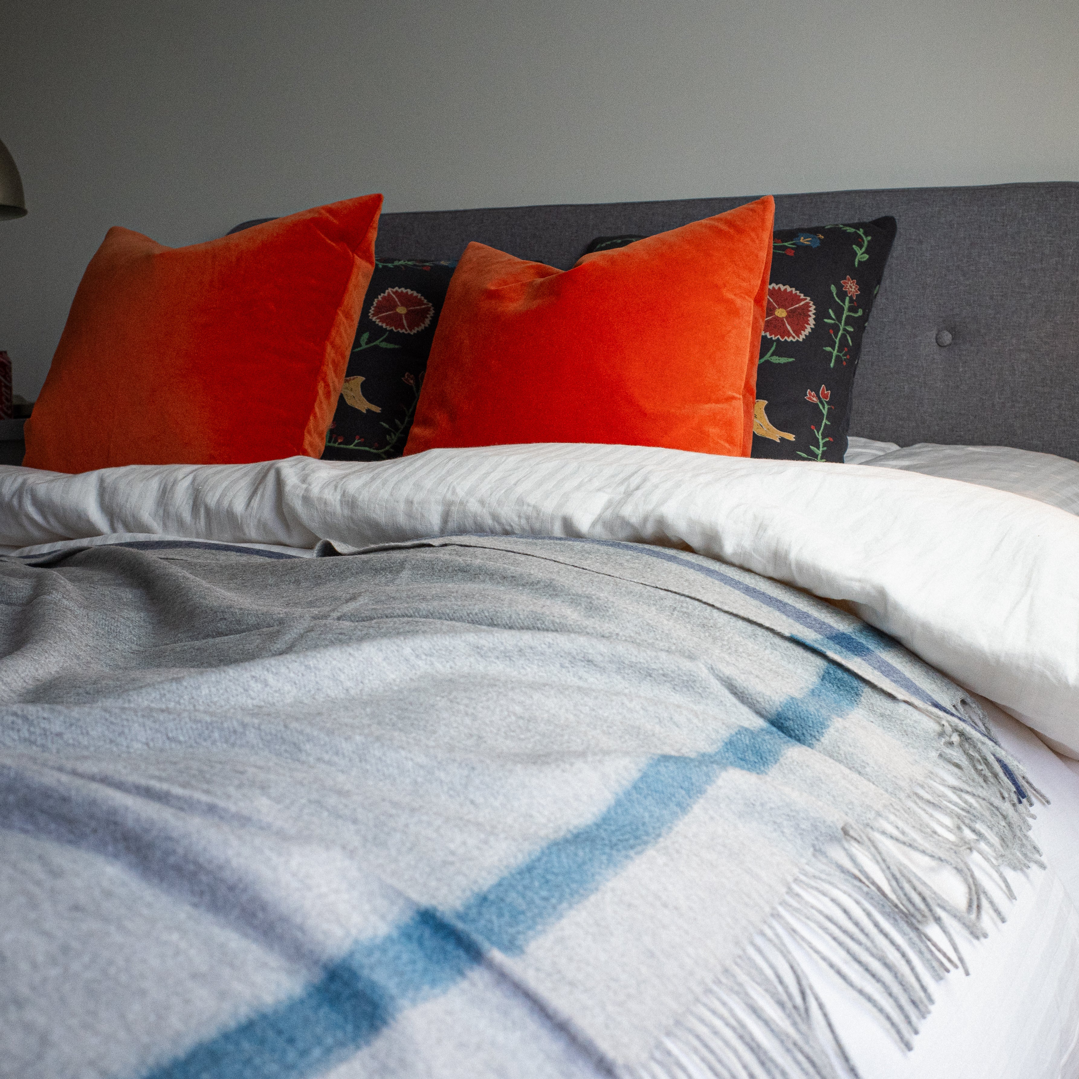 Brand New English Smoke Grey and Blue Luxury Woven Cashmere Blanket