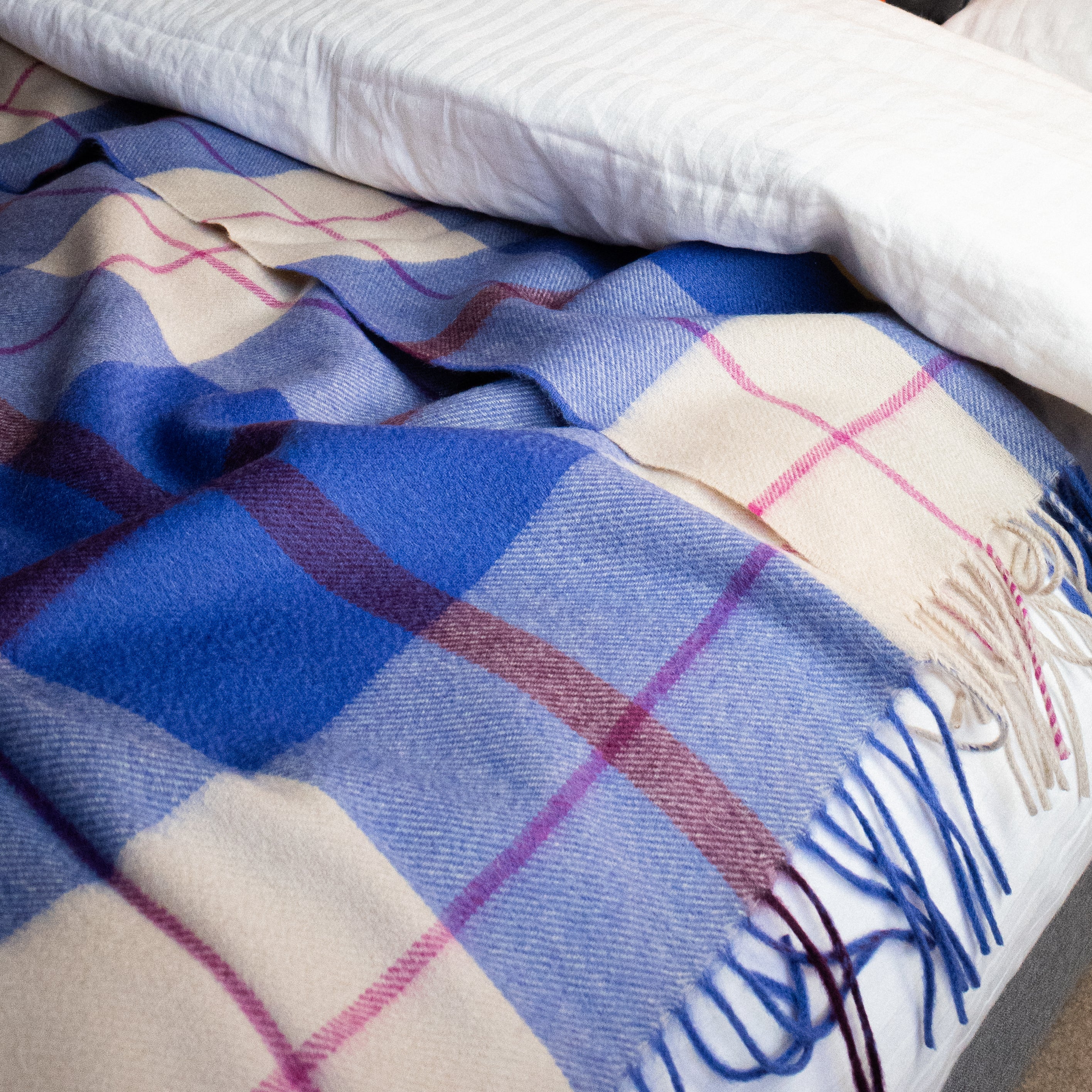 Brand New English Purple and Alabaster Plaid Luxury Woven Cashmere Blanket