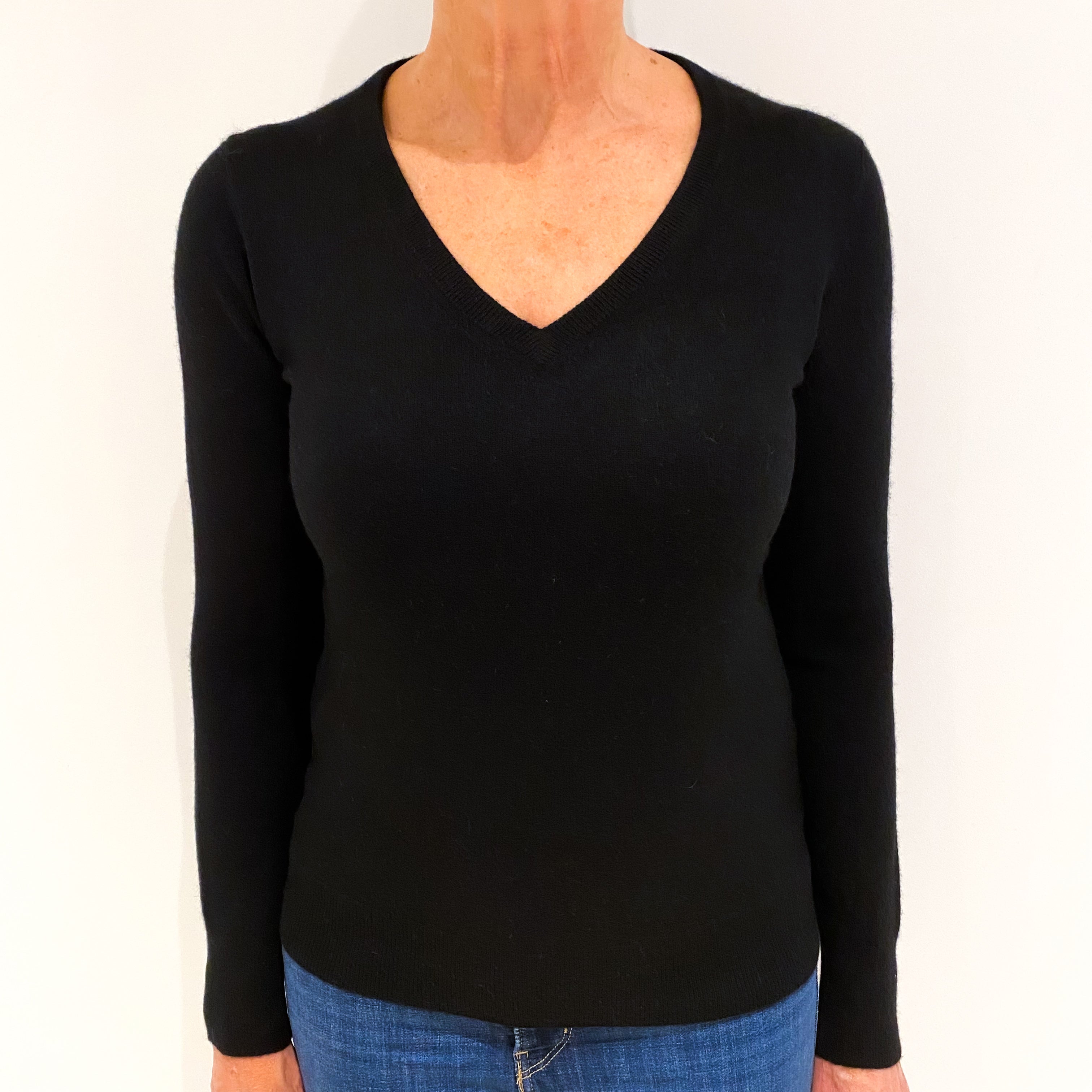 Black Cashmere V-Neck Jumper Medium