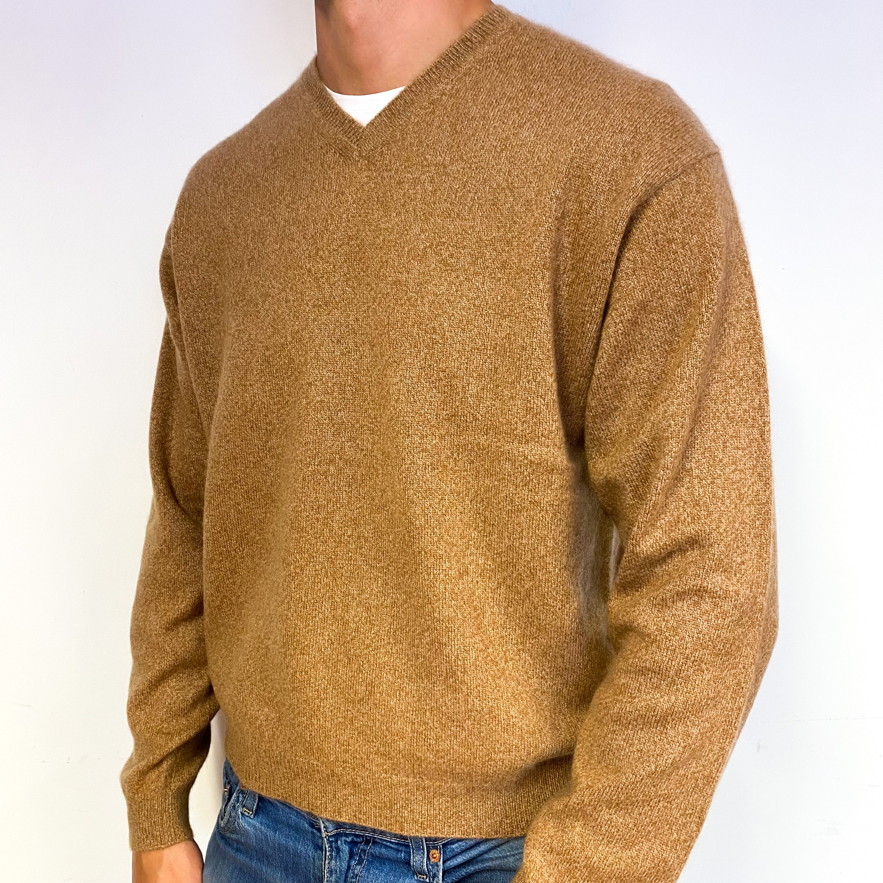 Men's Butterscotch Brown Cashmere V-Neck Jumper Extra Large