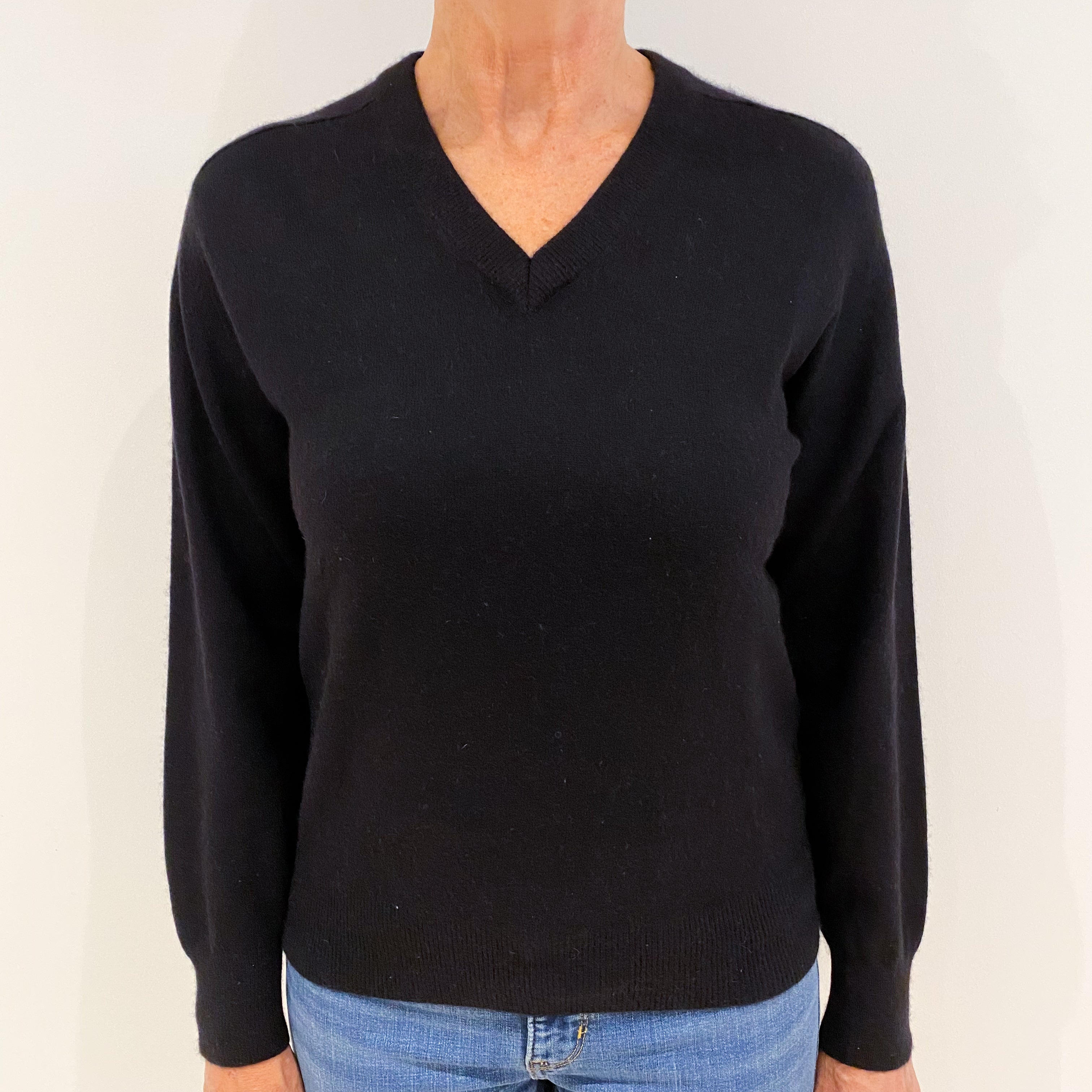 Black Cashmere V-Neck Jumper Medium