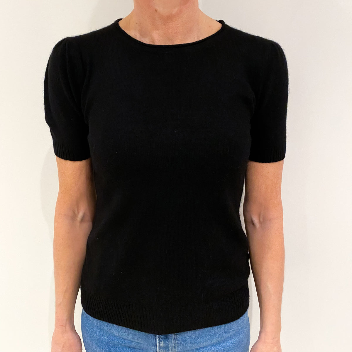 Black Cashmere Short Sleeved Crew Neck Jumper Small