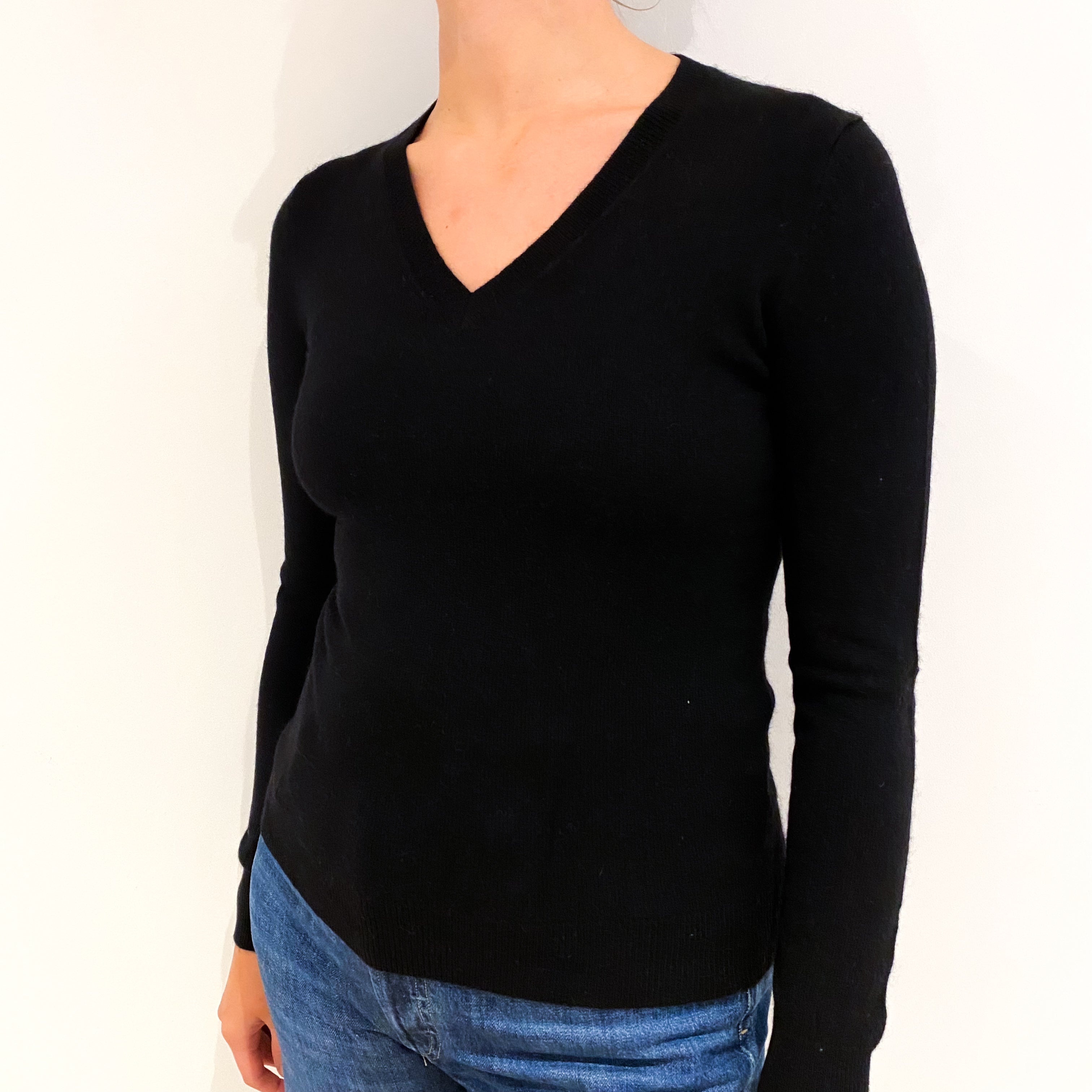 Black Cashmere V-Neck Jumper Small