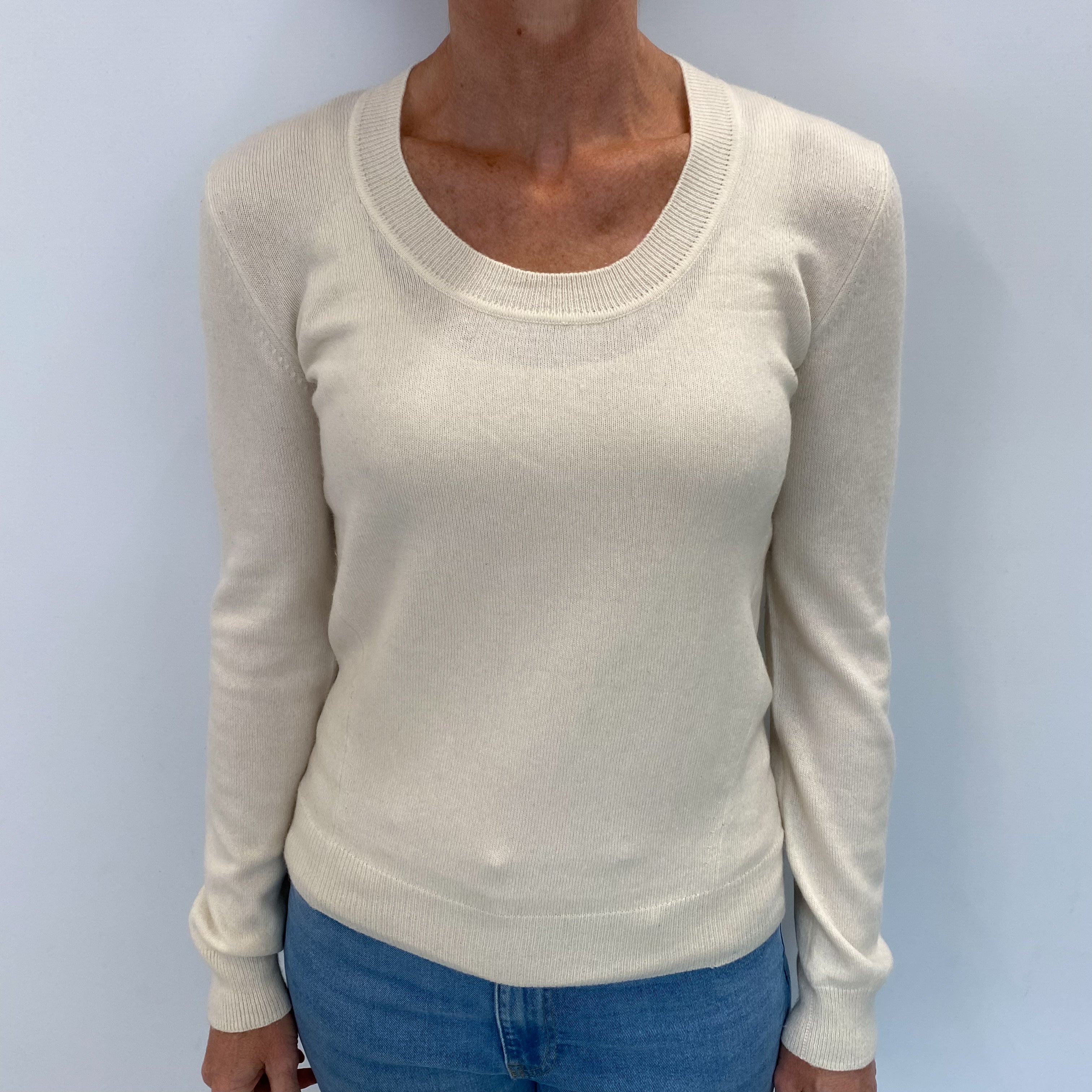 Vanilla Cream Cashmere Scoop Neck Jumper Small