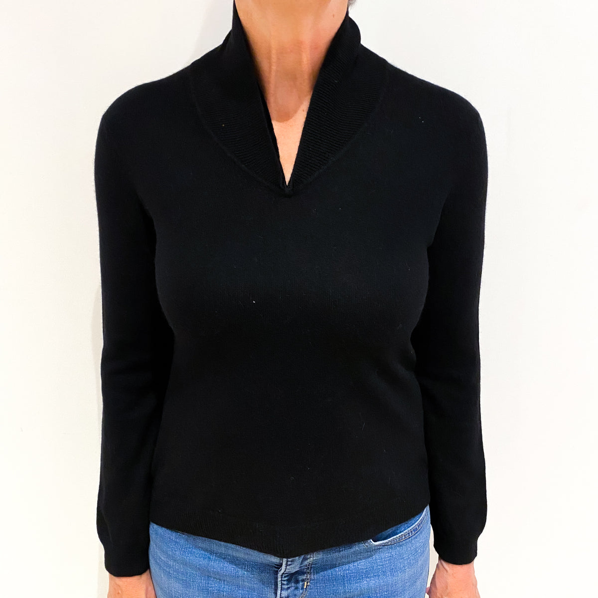 Black Cashmere Collared V Neck Jumper Medium