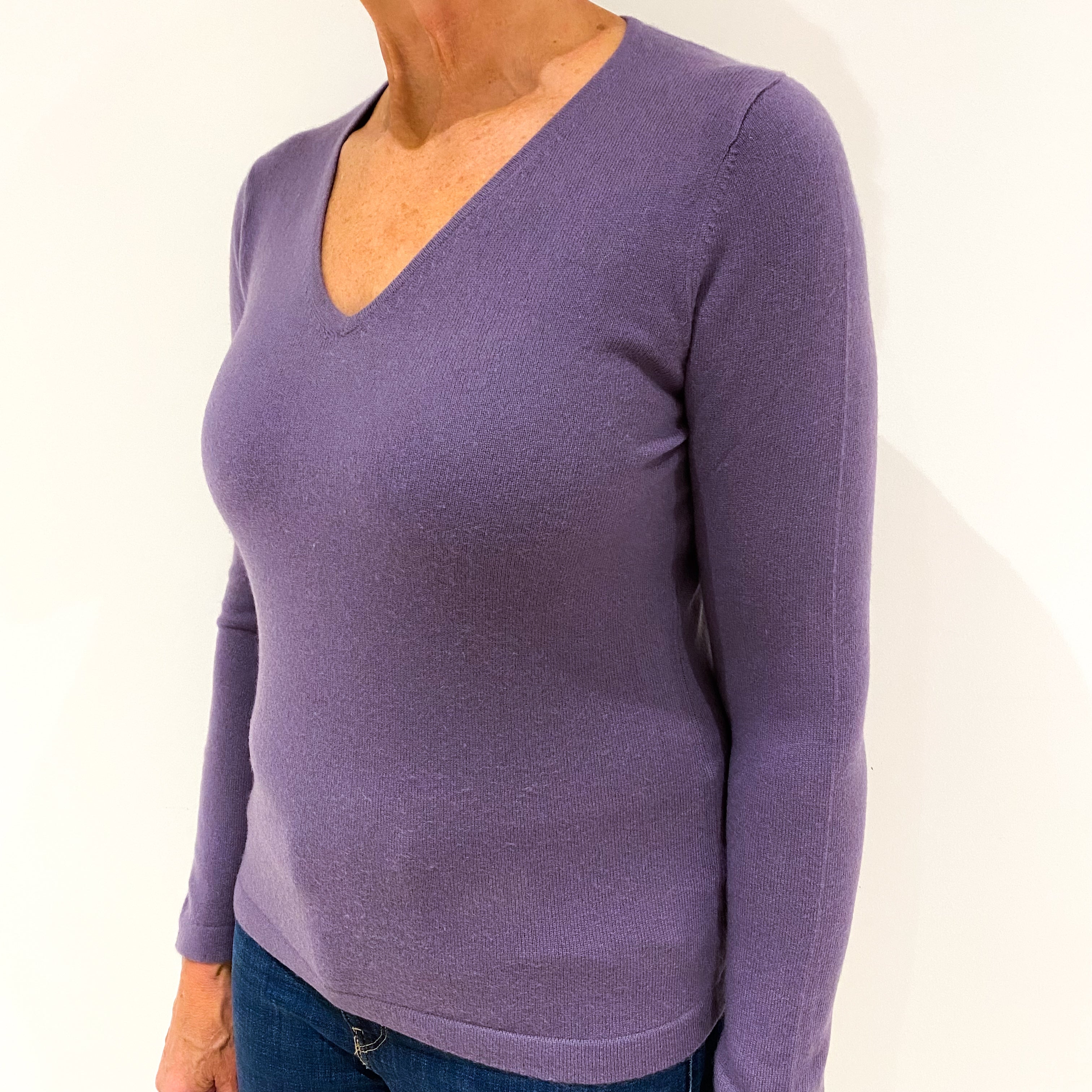 Muted Purple Cashmere V-Neck Jumper Medium