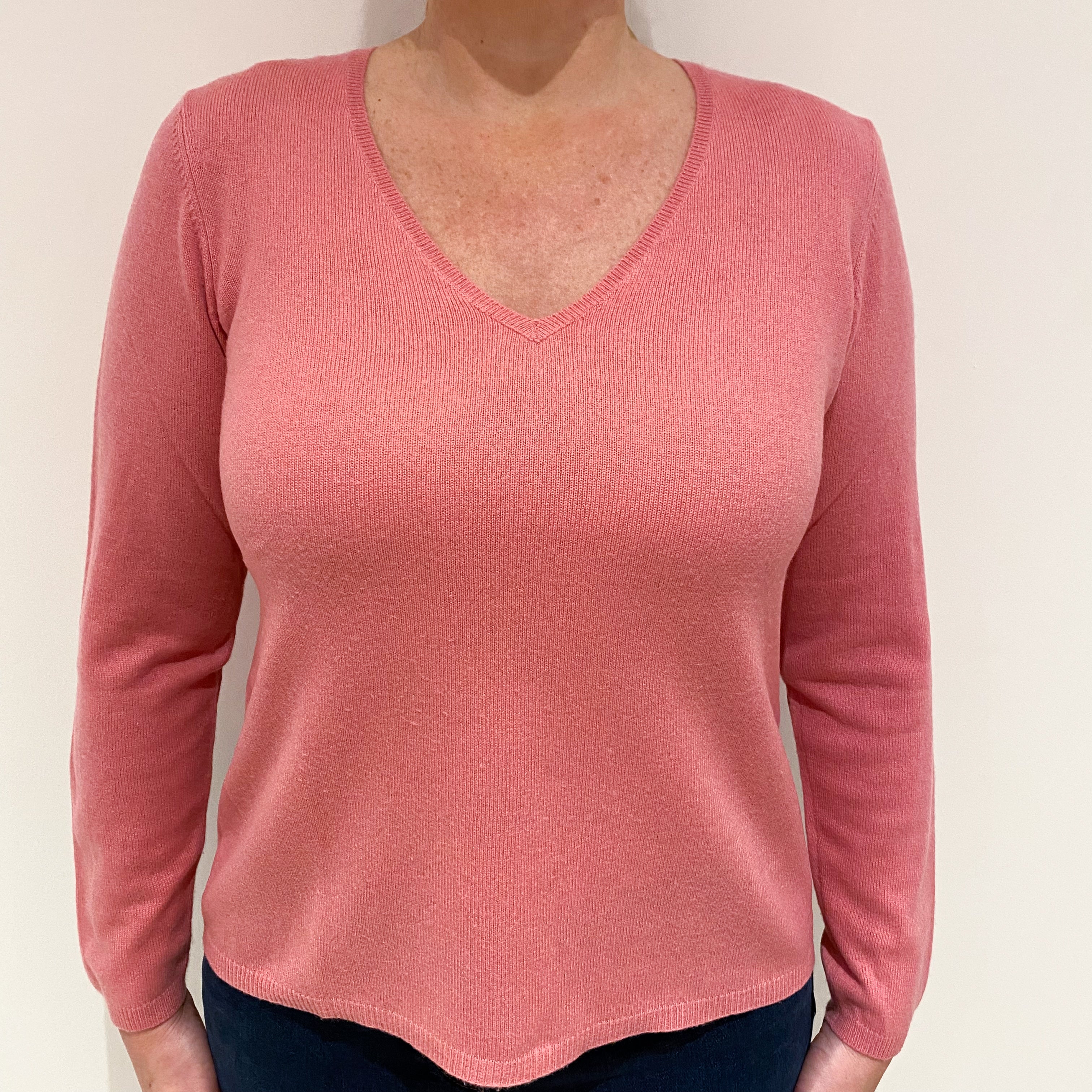 Pale Rose Pink Cashmere V-Neck Jumper Large
