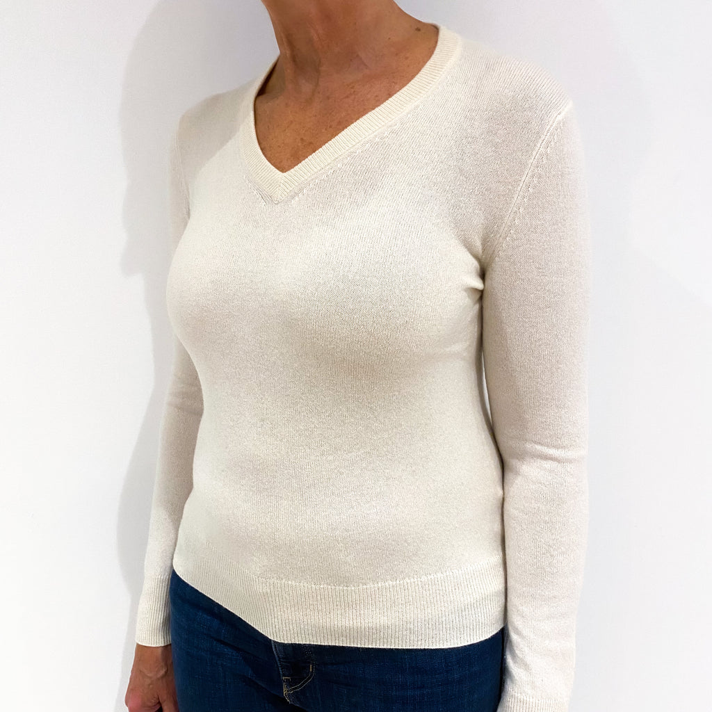Cream Cashmere V-Neck Jumper Medium