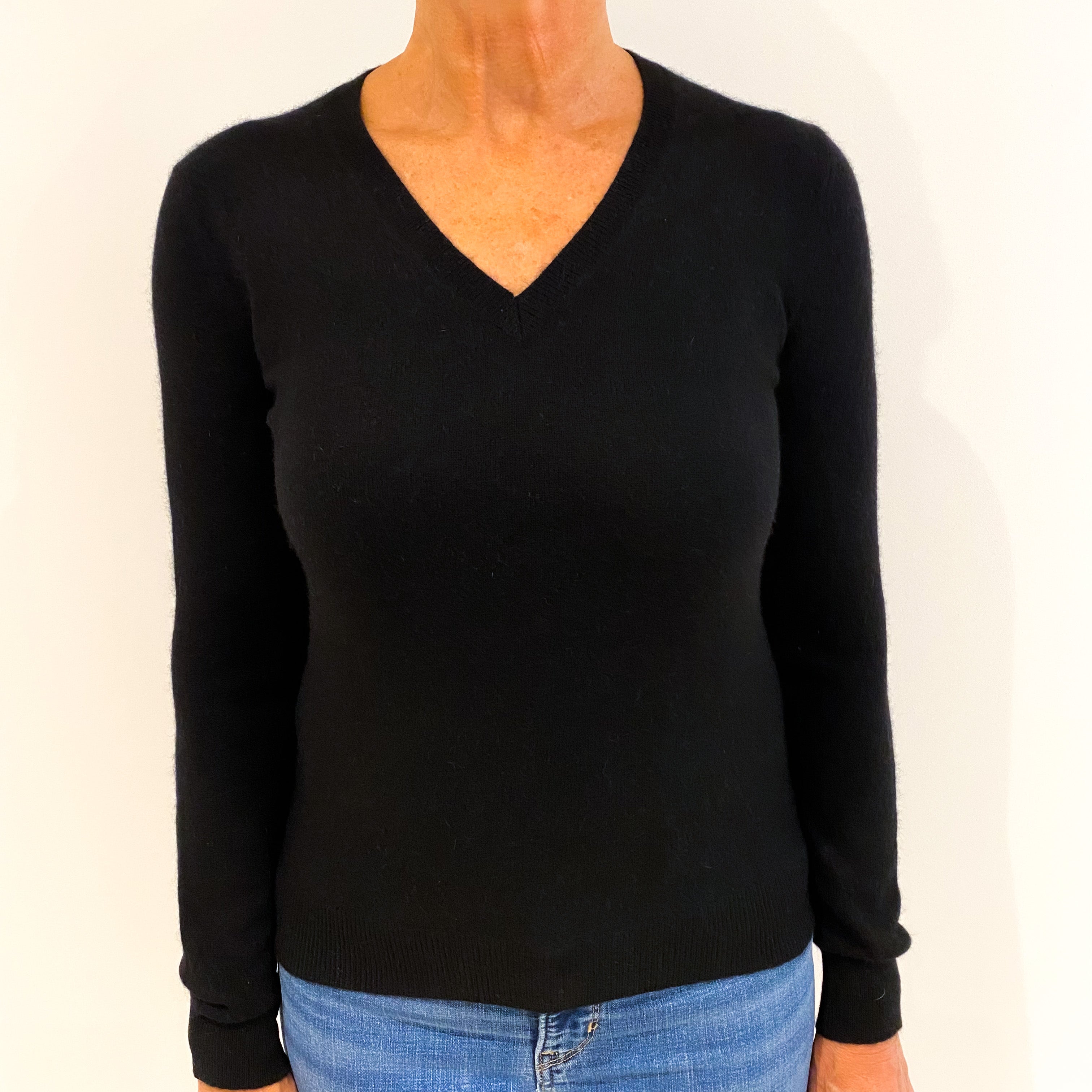 Black Cashmere V-Neck Jumper Medium