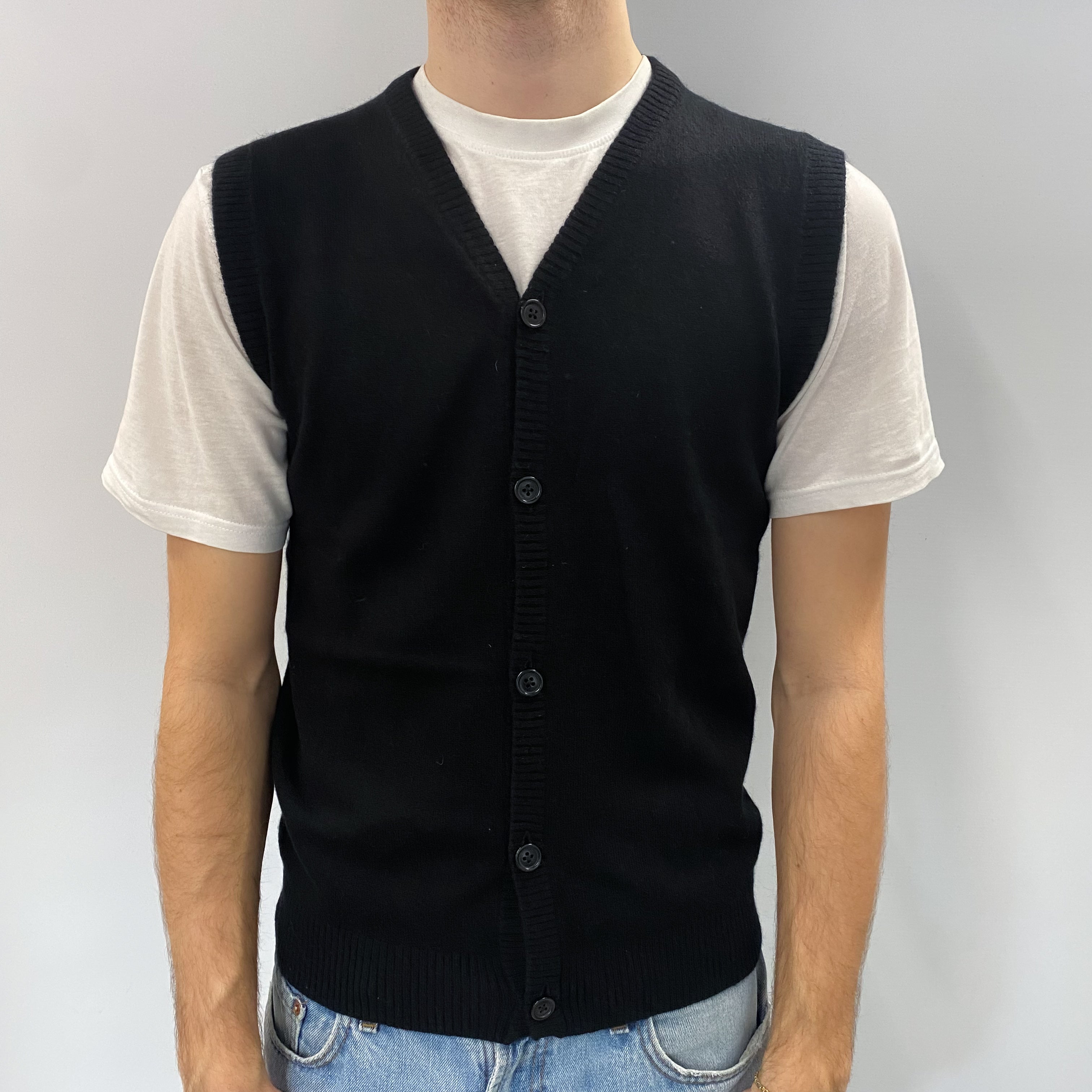 Men's Black Cashmere V Neck Sleeveless Cardigan Medium
