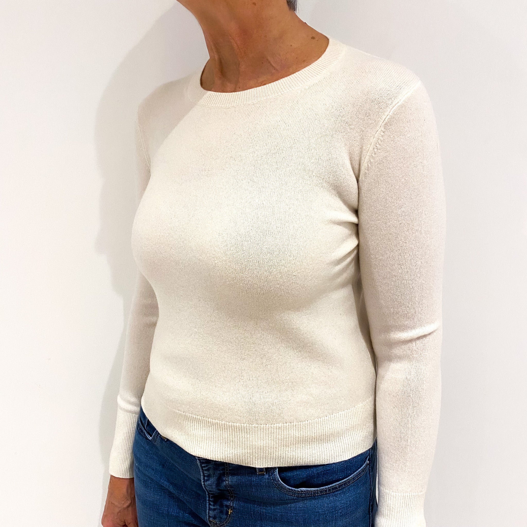 Cream Cashmere Crew Neck Jumper Medium