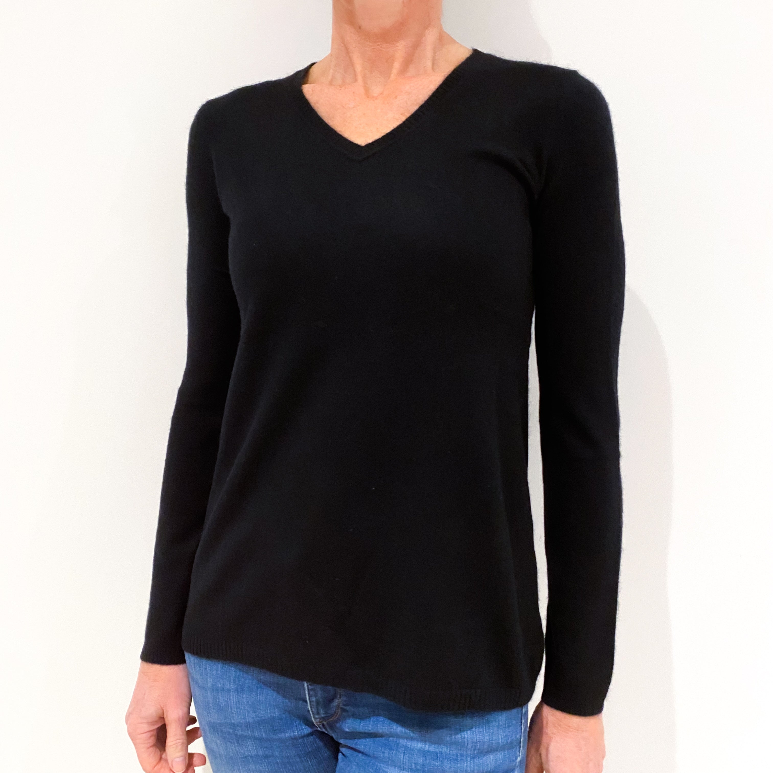 Black Cashmere V-Neck Jumper Small