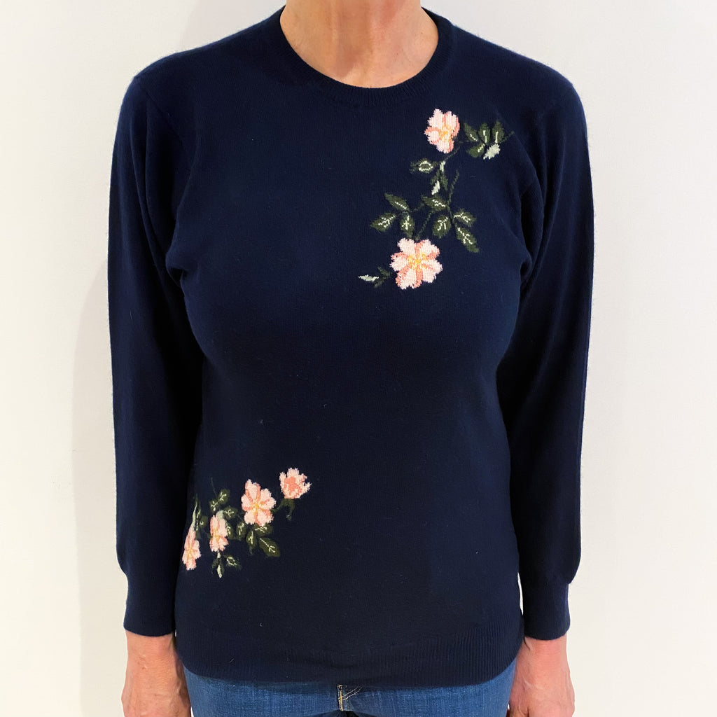 Vintage Scottish Navy With Florals Cashmere Crew Neck Jumper Medium