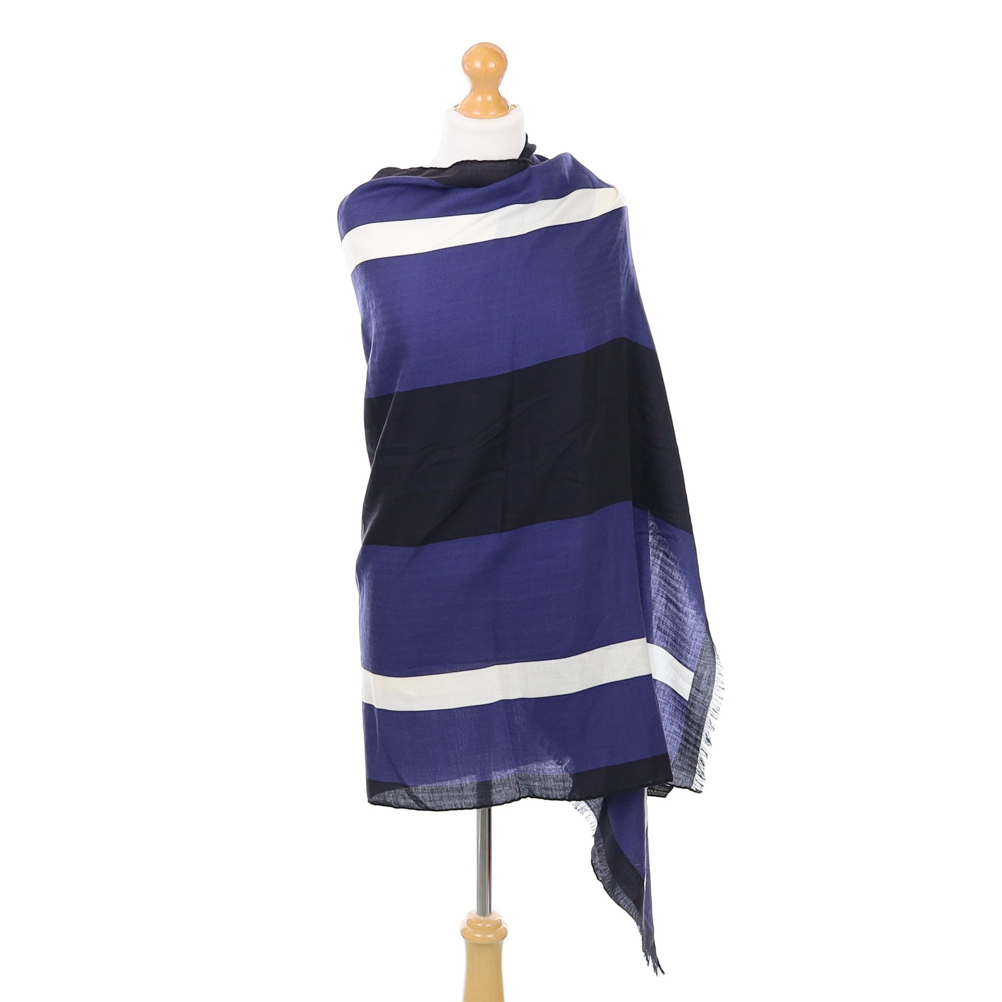 Brand New Boxed Hermès Cashmere and Silk Stole