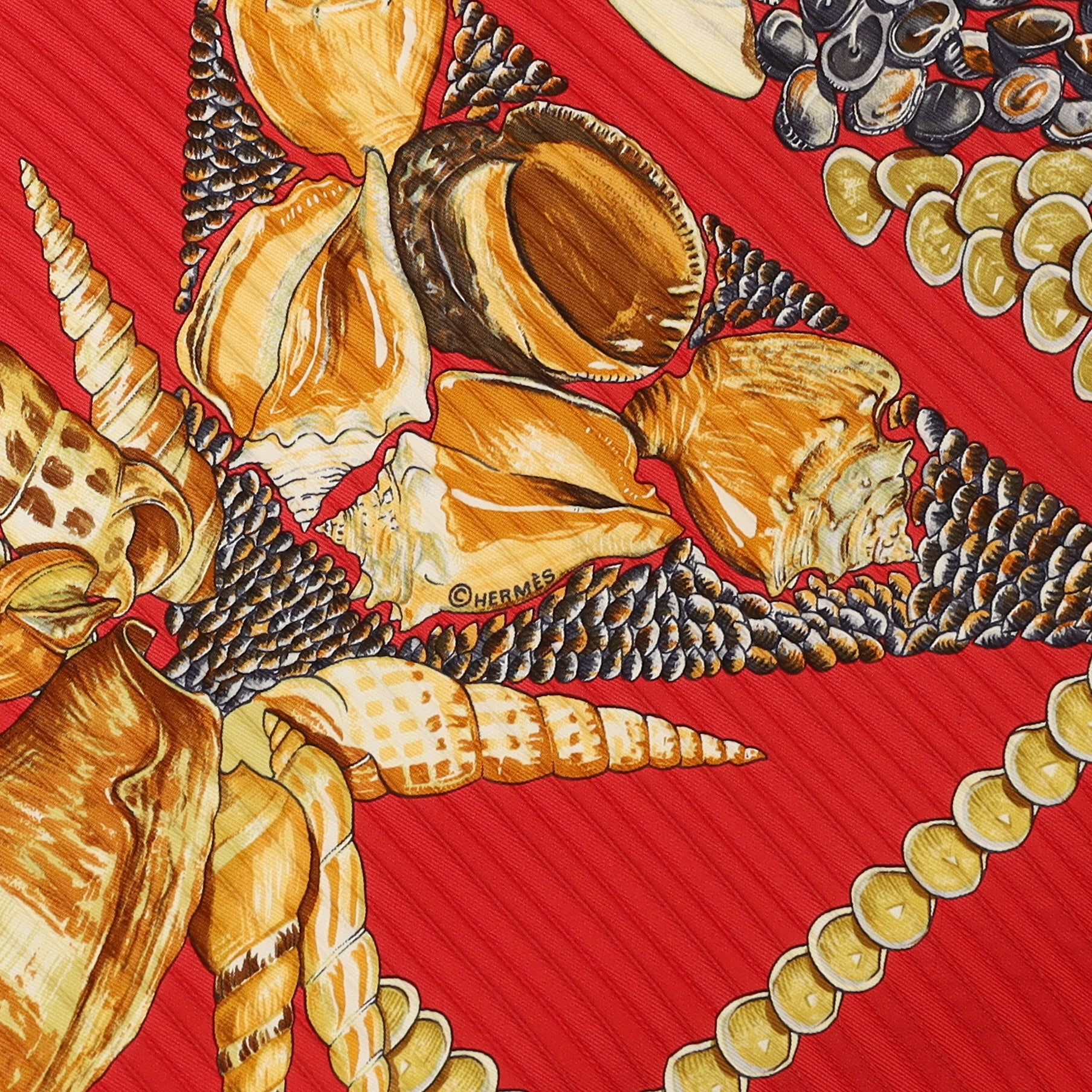 Boxed Hermès Rocaille Plisse Silk Scarf Quite Rare