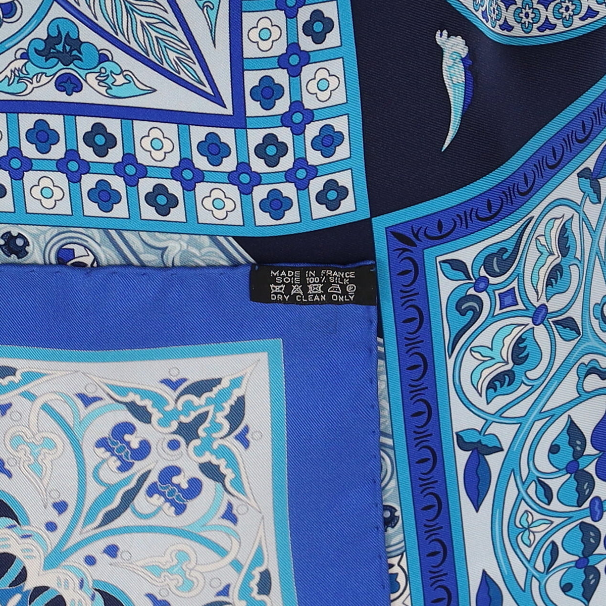 Pristine Boxed Hermès Ciels Byzantins Silk Scarf