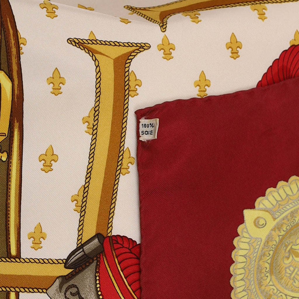 Hermès Selles a Housse Silk Scarf