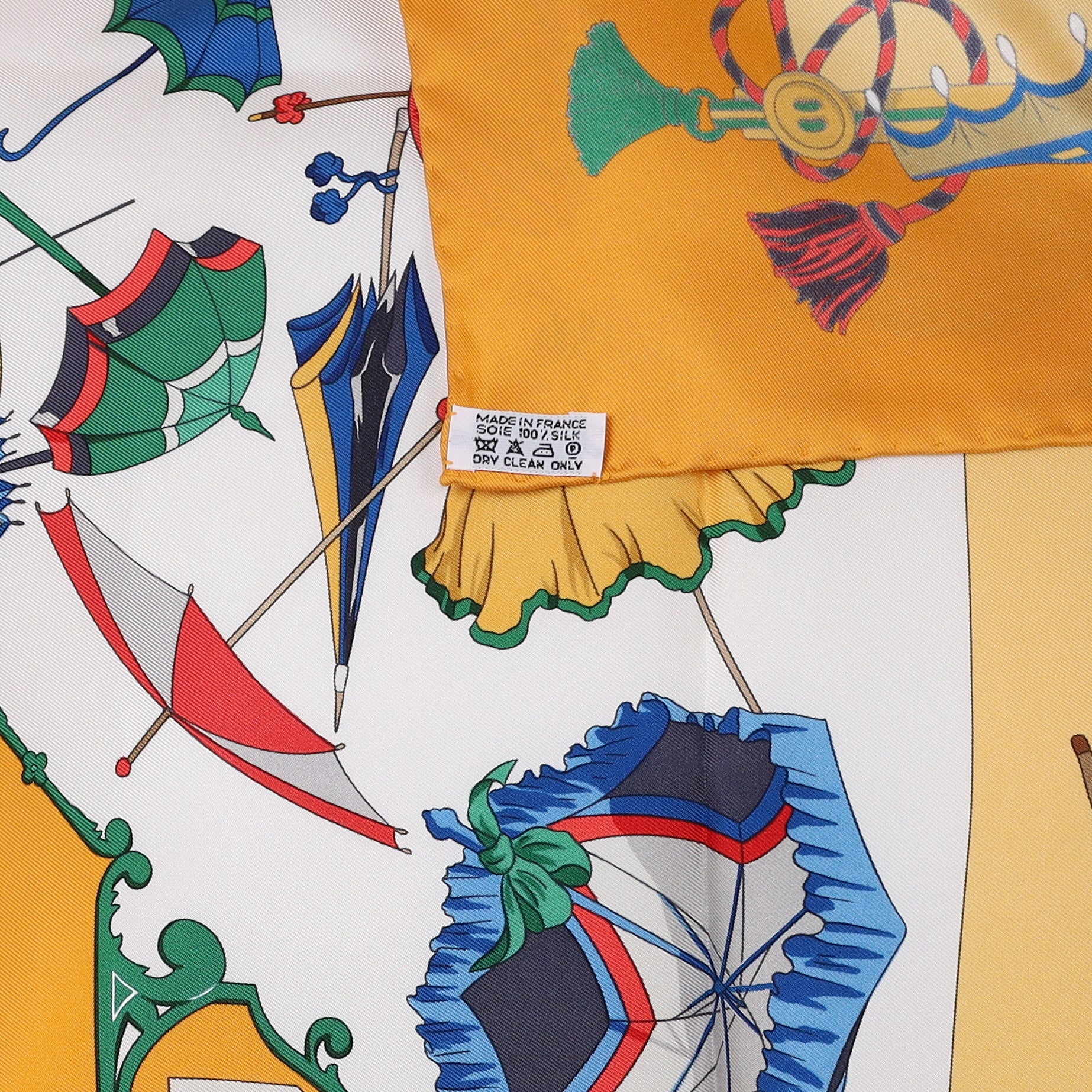 Brand New Boxed Hermès Ombrelles et Parapluies Silk Scarf Rare