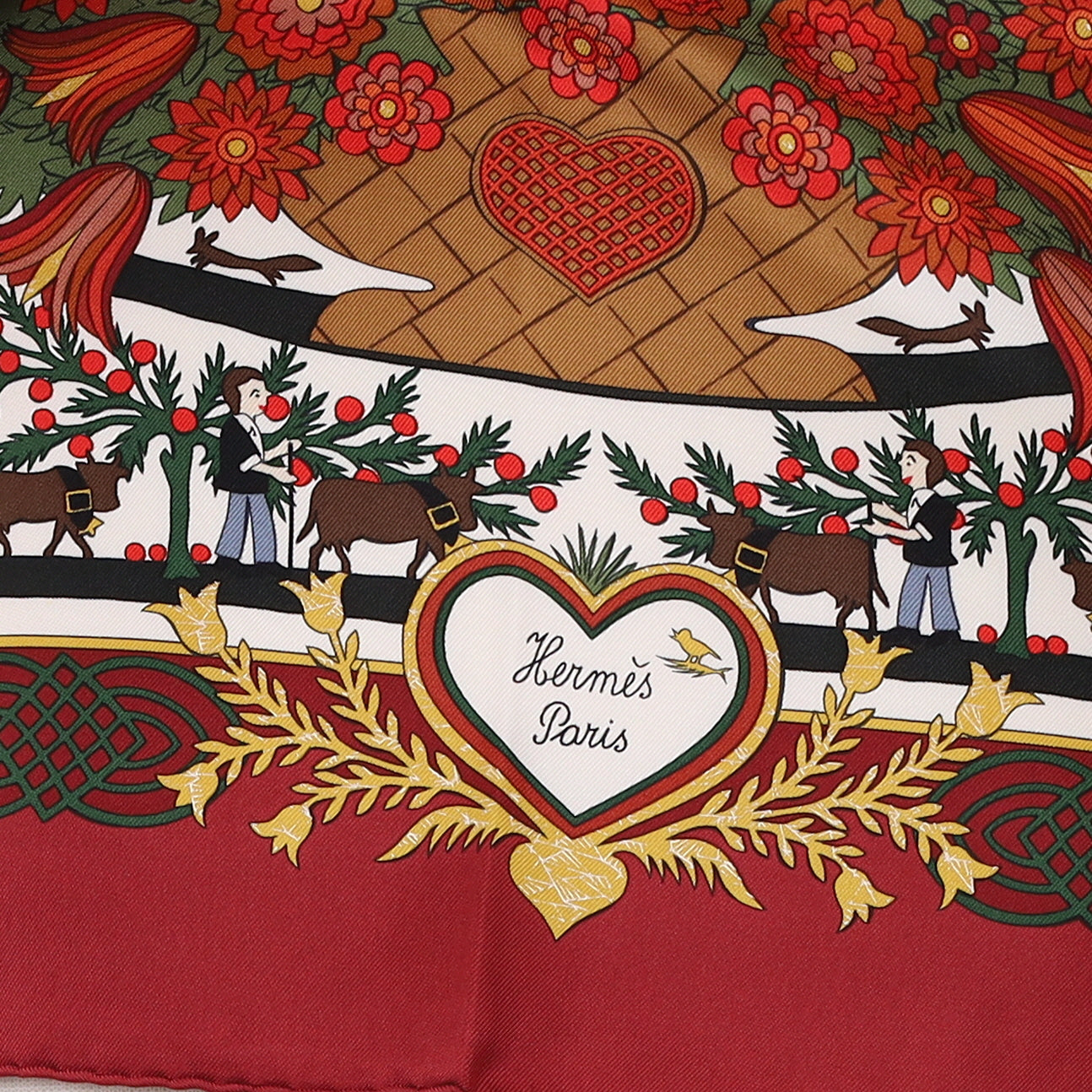 Brand New Boxed Hermès Découpages Silk Scarf Quite Rare