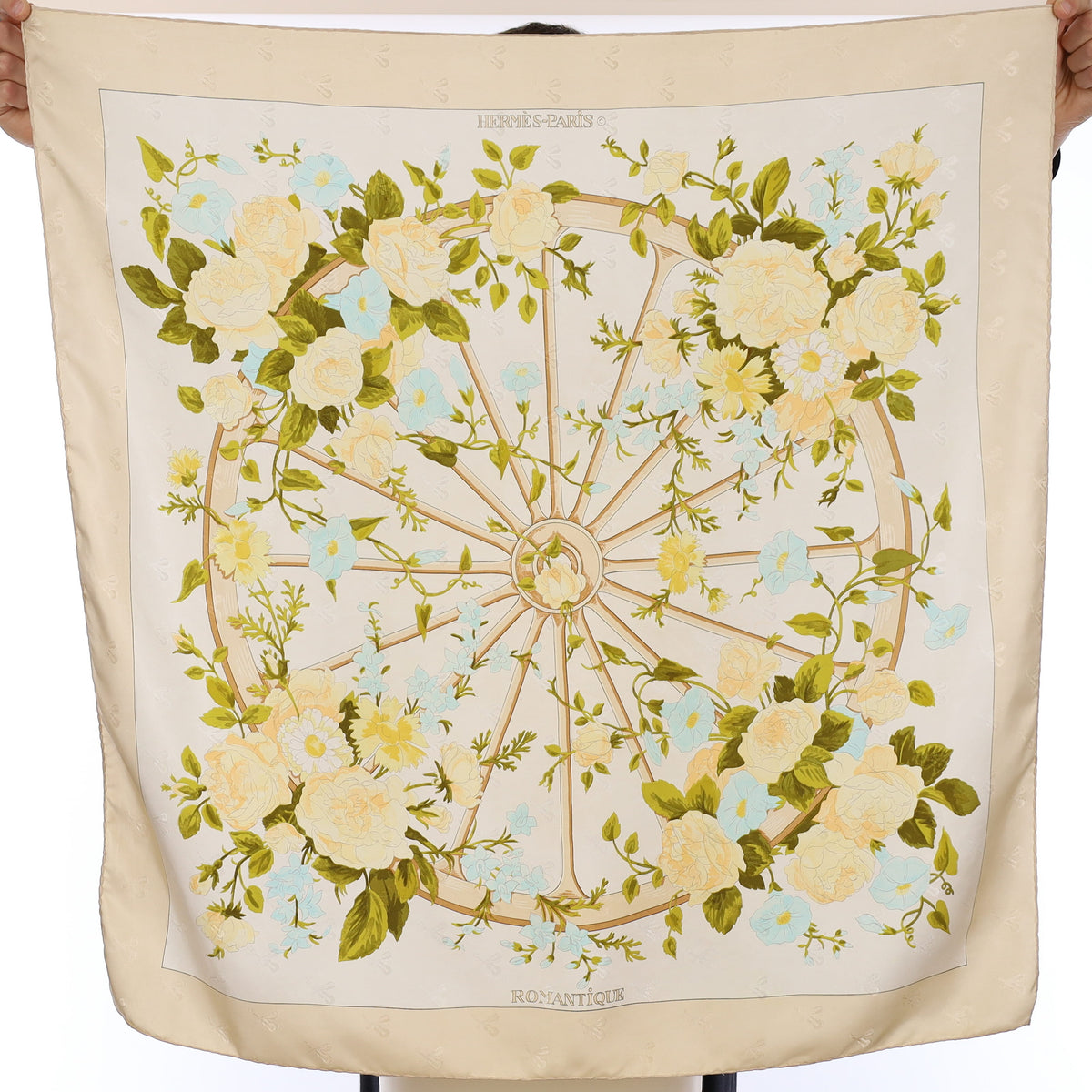 Hermès Romantique Silk Scarf