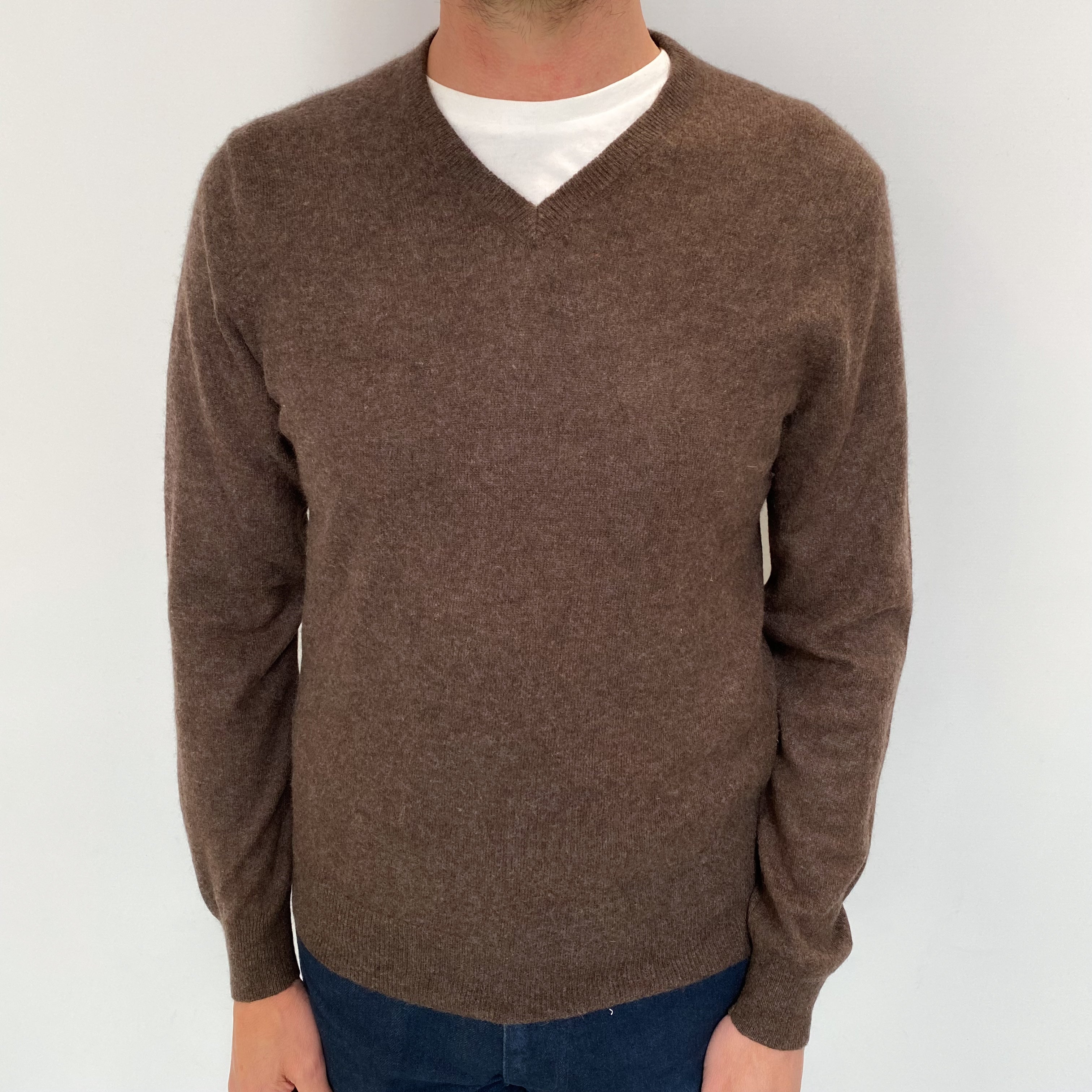 Men's Mole Brown Cashmere V Neck Jumper Small
