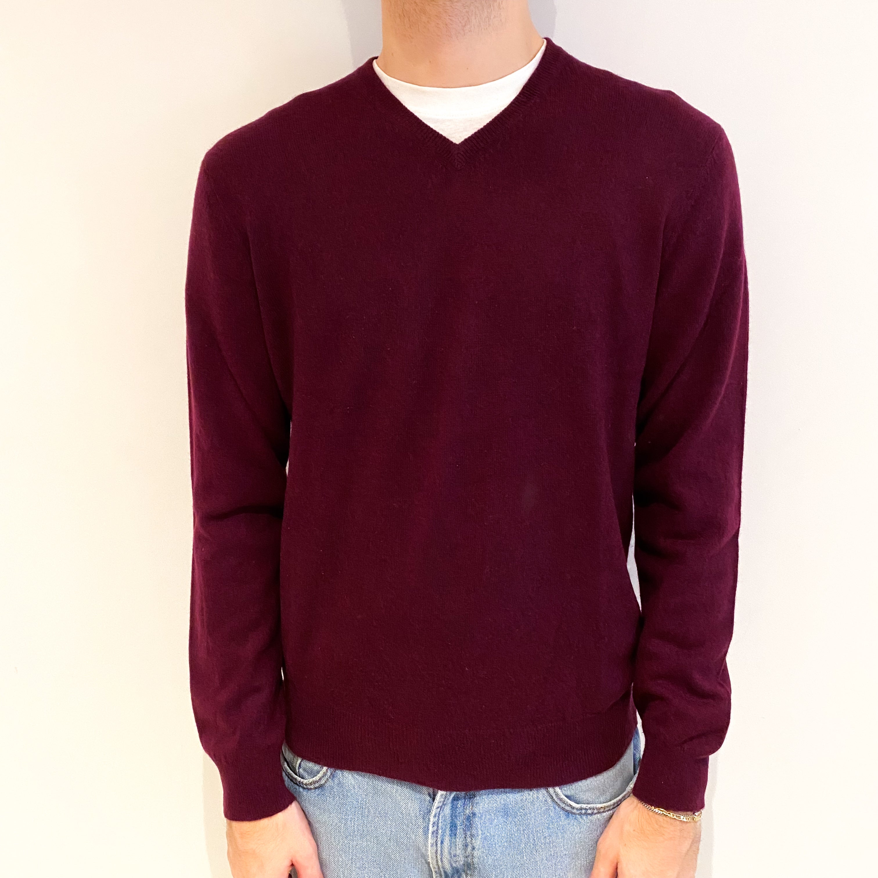 Men's Wine Red Cashmere V Neck Jumper Large