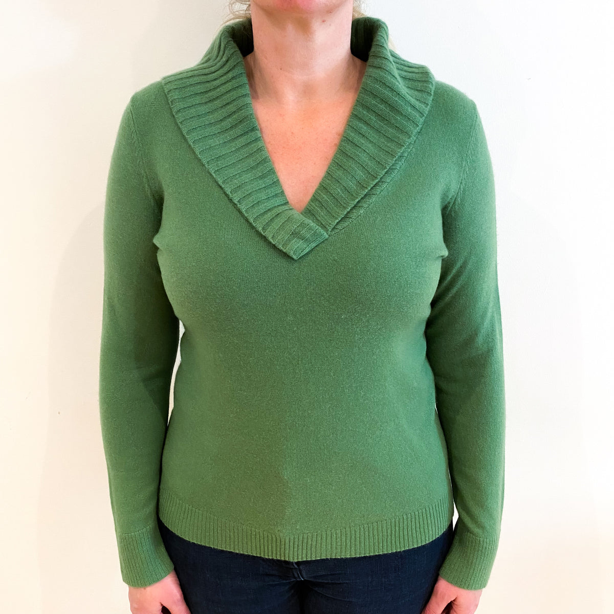 Fern Green Cashmere Shawl Collar V Neck Jumper Large