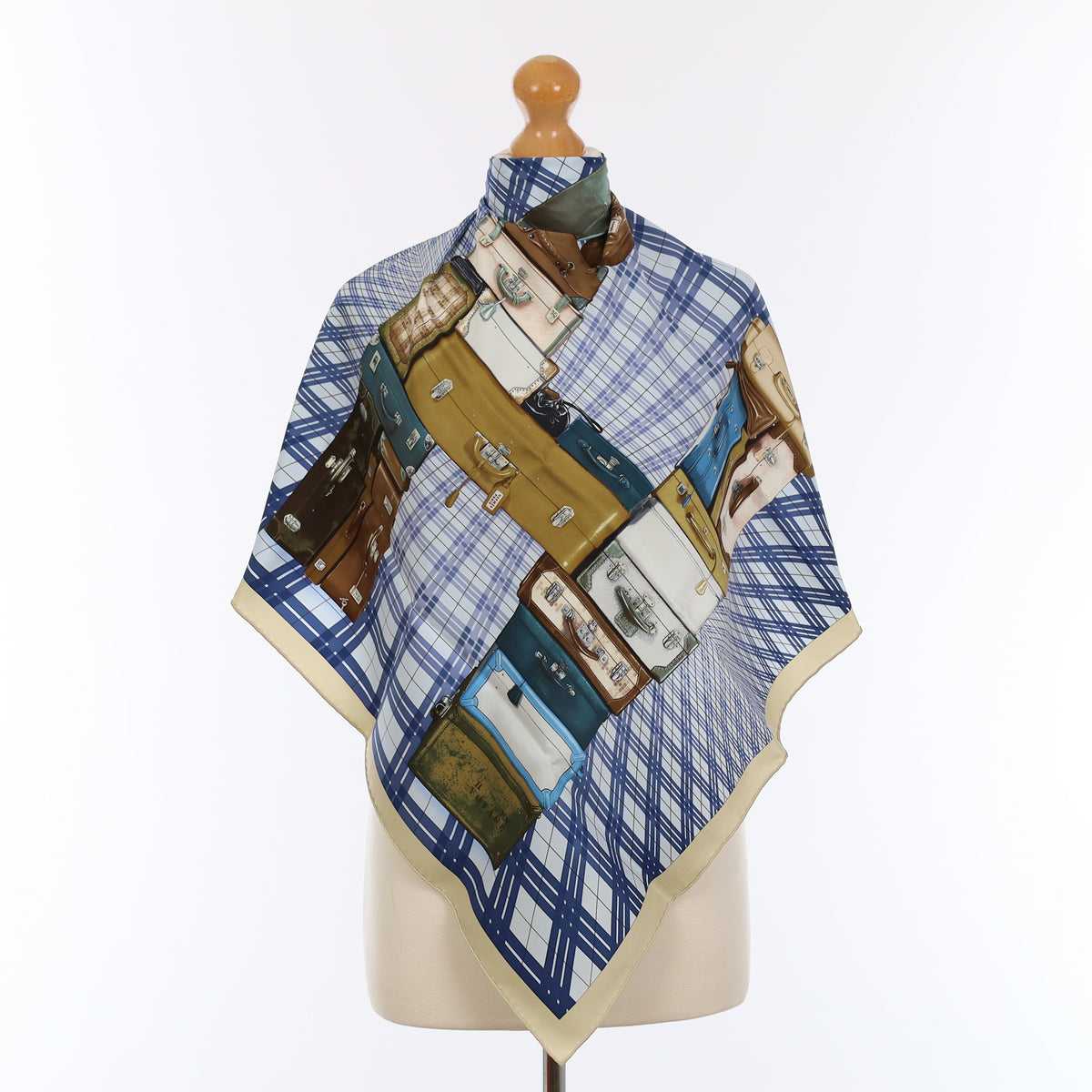 Brand New Boxed Hermès 70 H en Voyage Silk Scarf Quite Rare