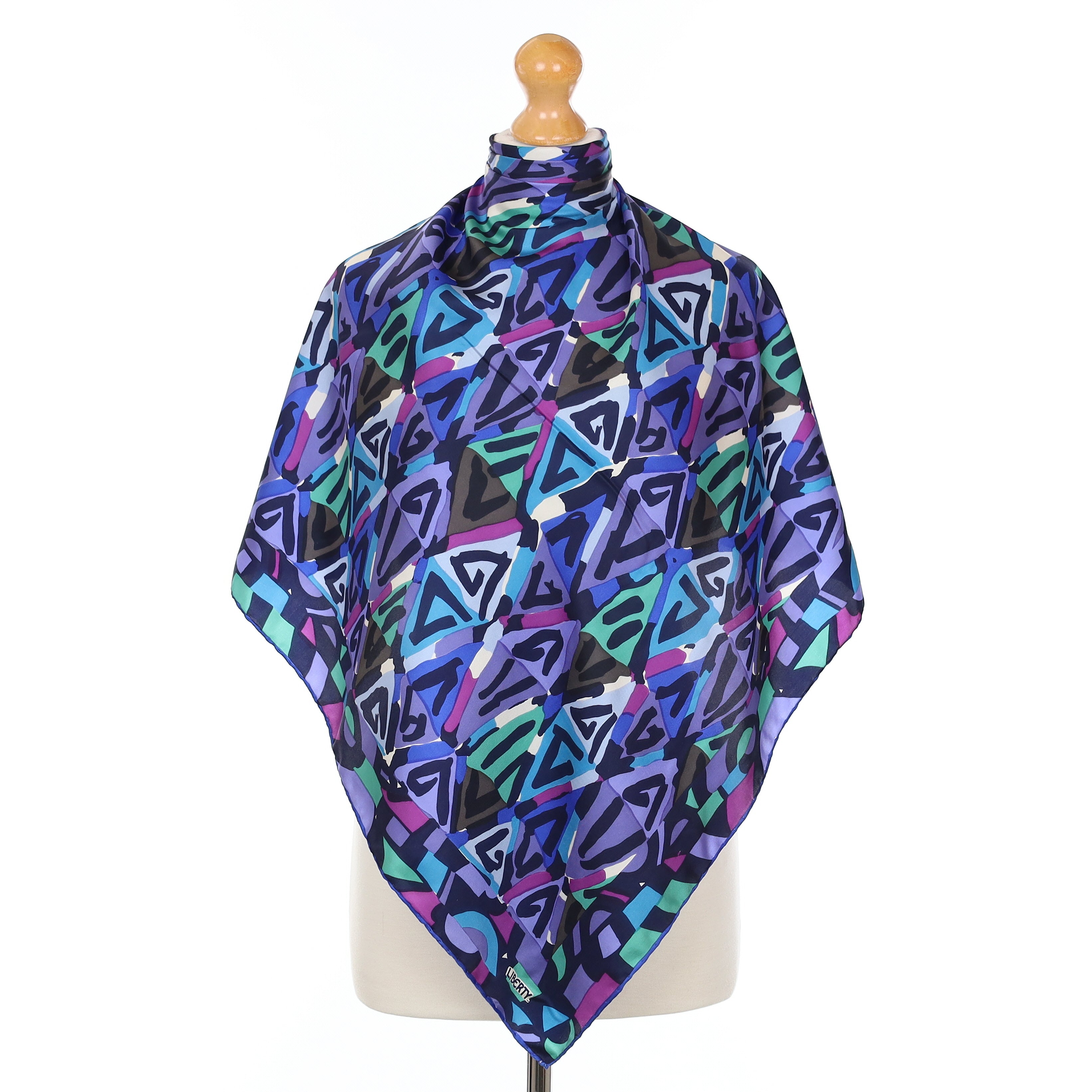 Pristine Liberty Purple Retro Design Vintage Silk Scarf