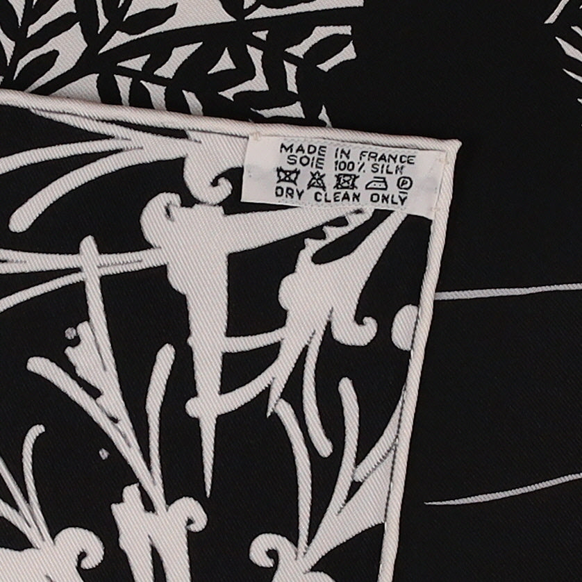 Brand New Boxed Hermès Tyger Tyger Silk Scarf Rare