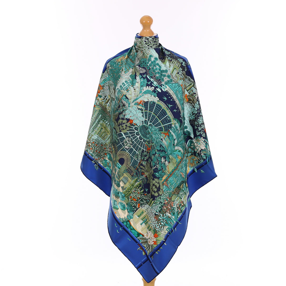Brand New Boxed Hermès Jardins D'hiver Silk Scarf Quite Rare