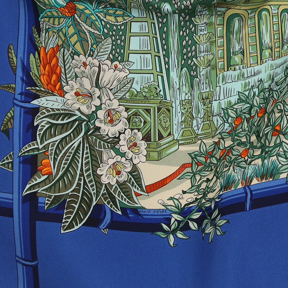 Brand New Boxed Hermès Jardins D'hiver Silk Scarf Quite Rare