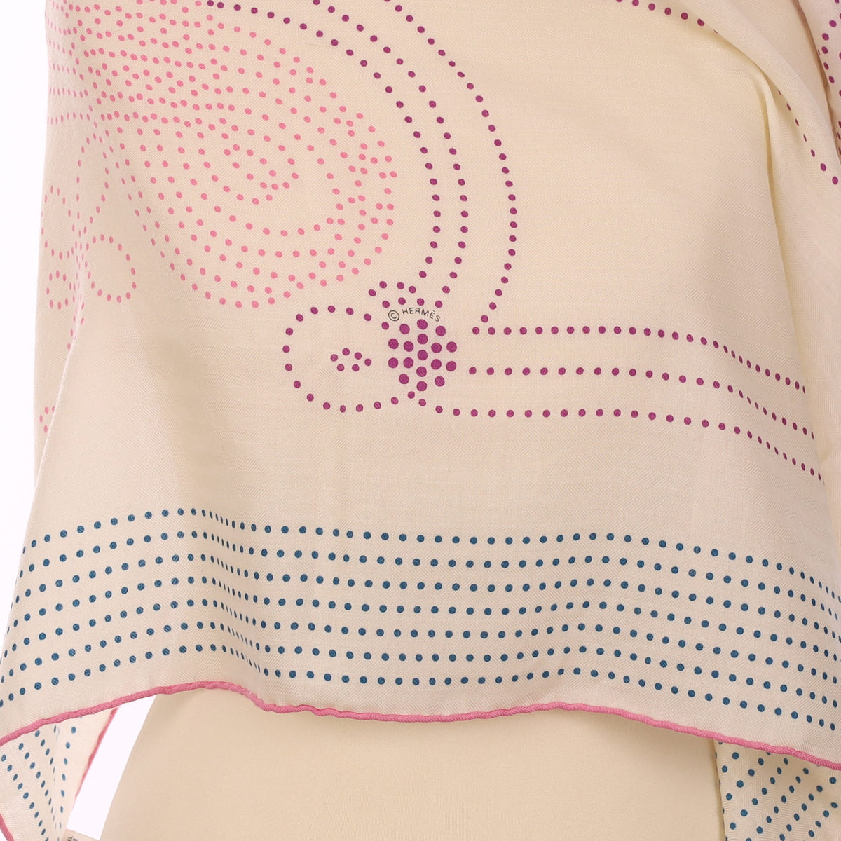 Pristine Boxed Hermès Brandebourgs Points Cashmere Blend Shawl 140
