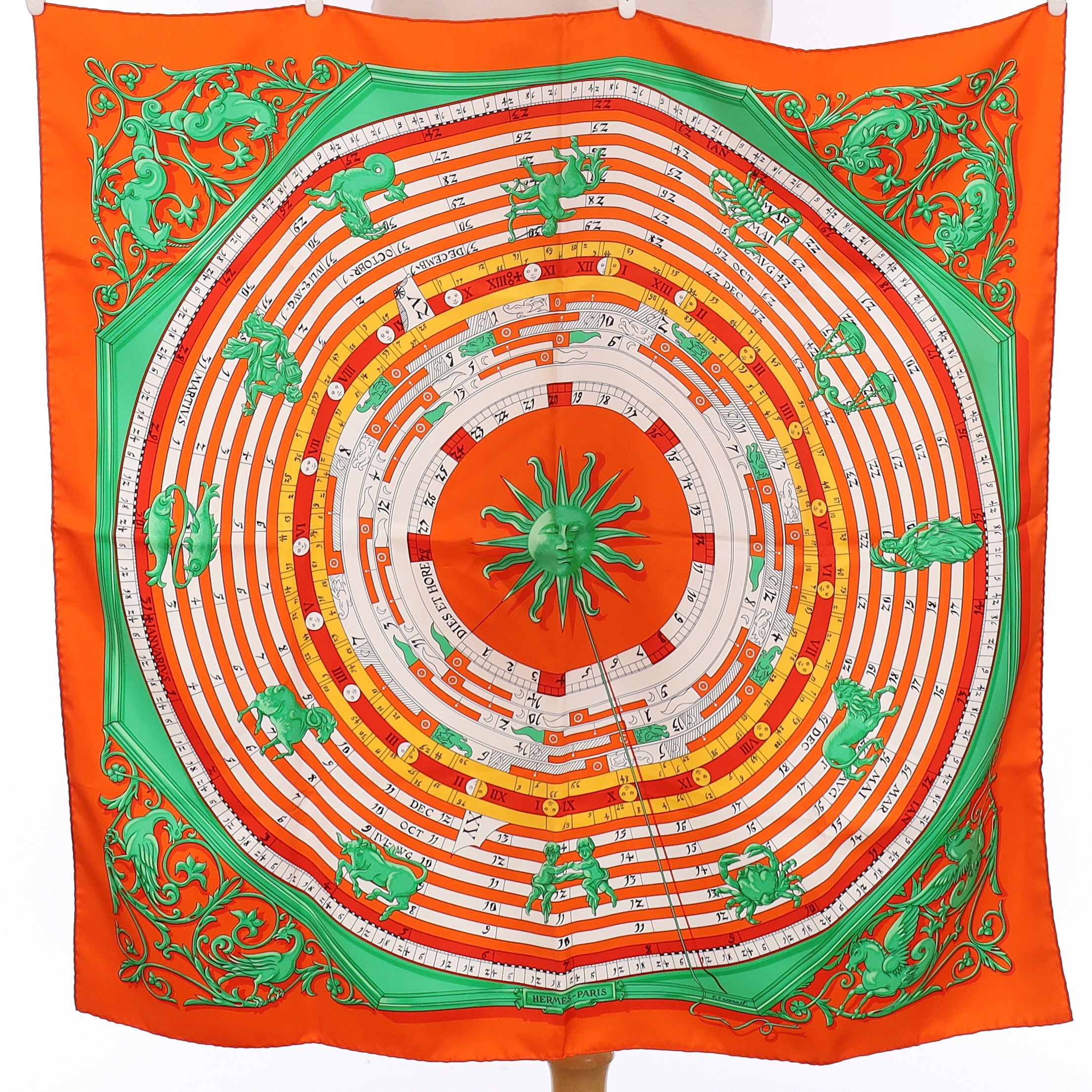 Pristine Boxed Hermès Dies et Hore Silk Scarf