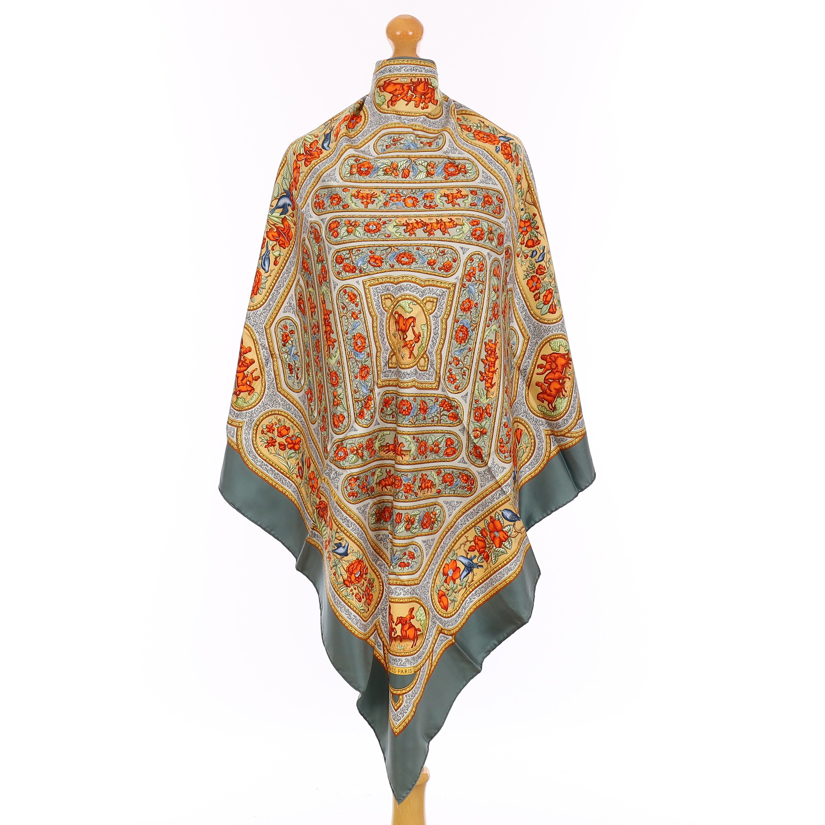 Pristine Boxed Hermès Qalamdan Silk Scarf