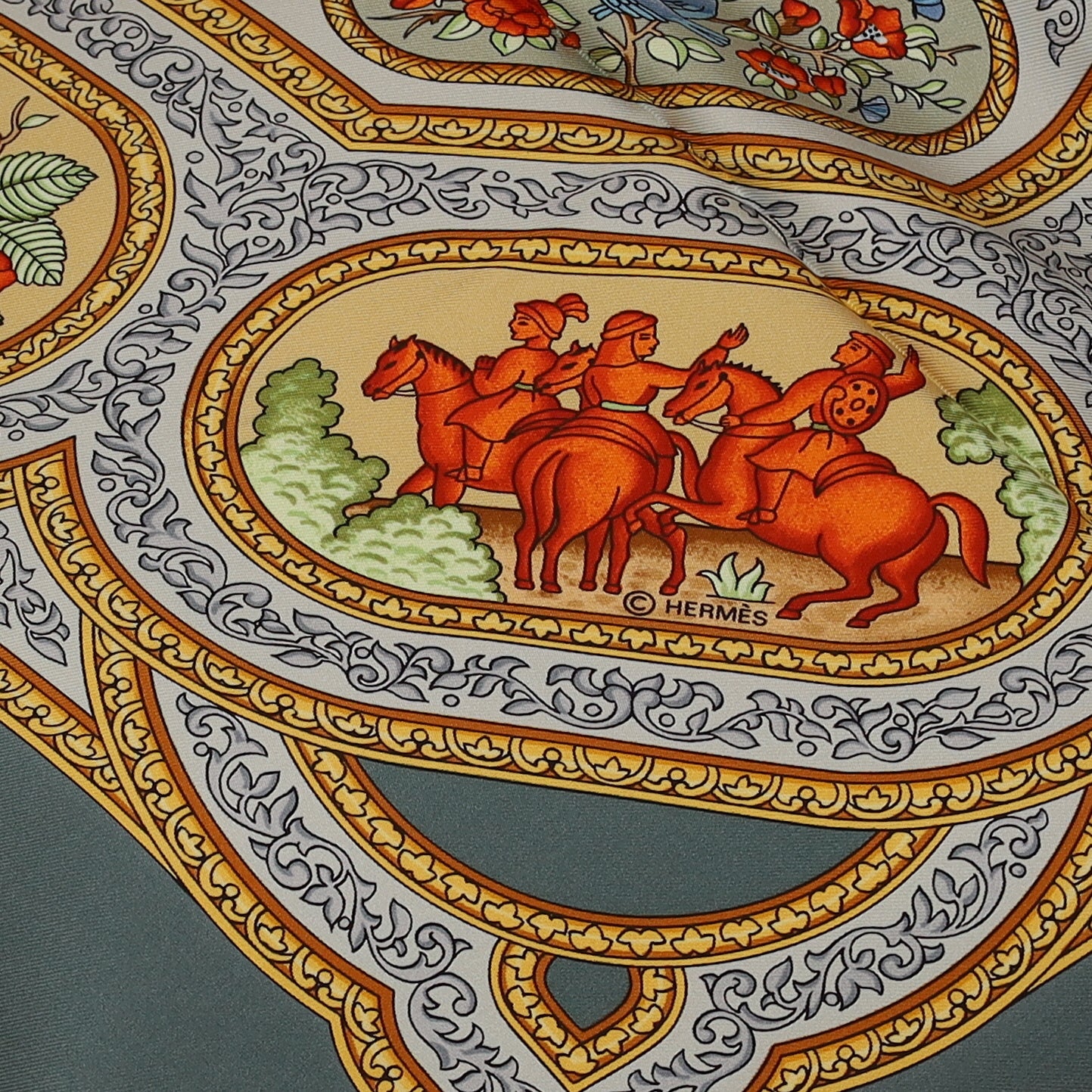 Pristine Boxed Hermès Qalamdan Silk Scarf