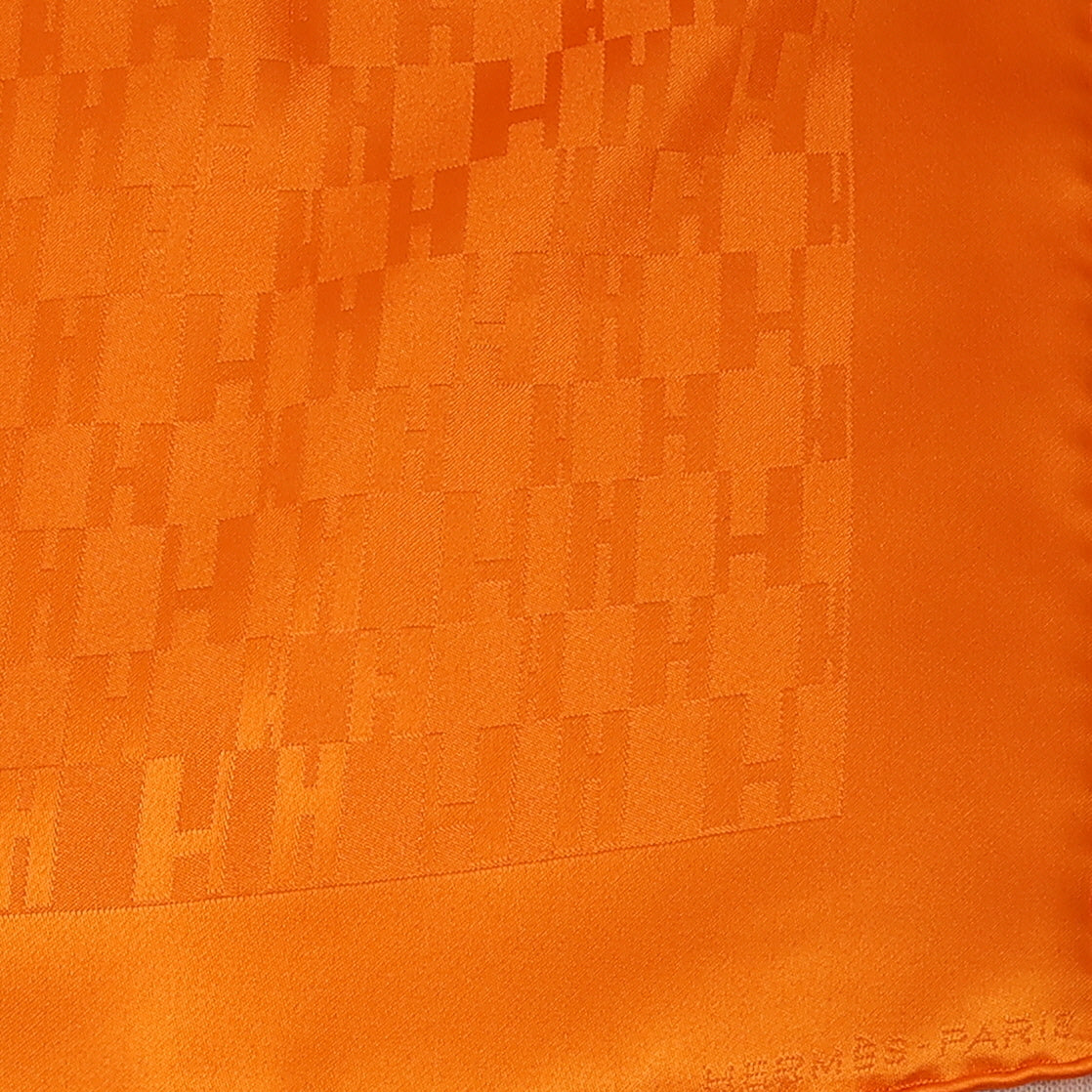 Brand New Boxed H Hermès Silk Scarf