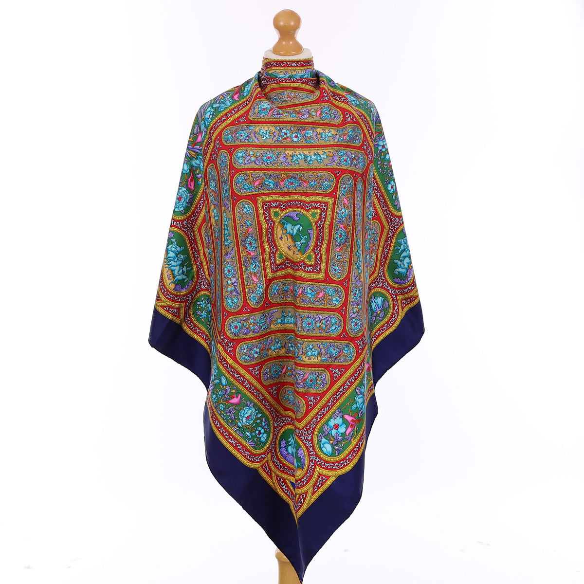 Pristine Boxed Hermès Qalamdan Silk Scarf